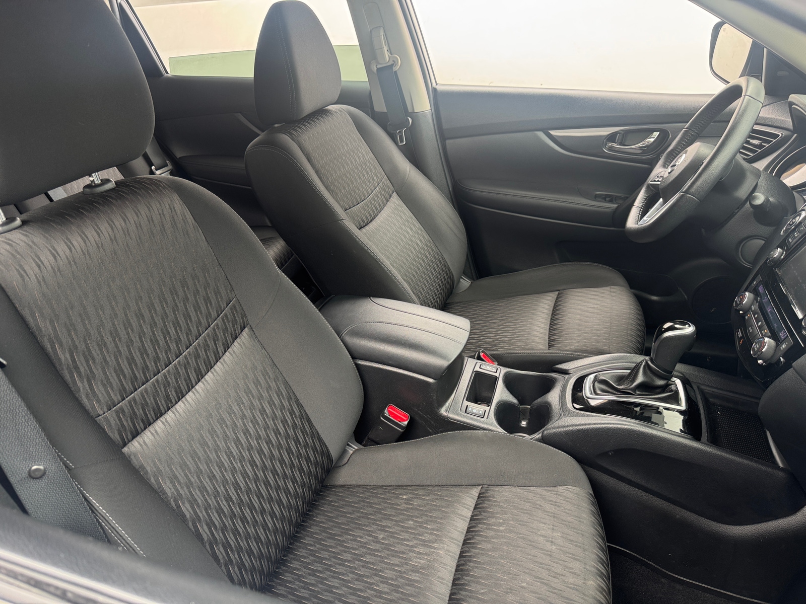 Thumbnail: 2019 Nissan Rogue - 2
