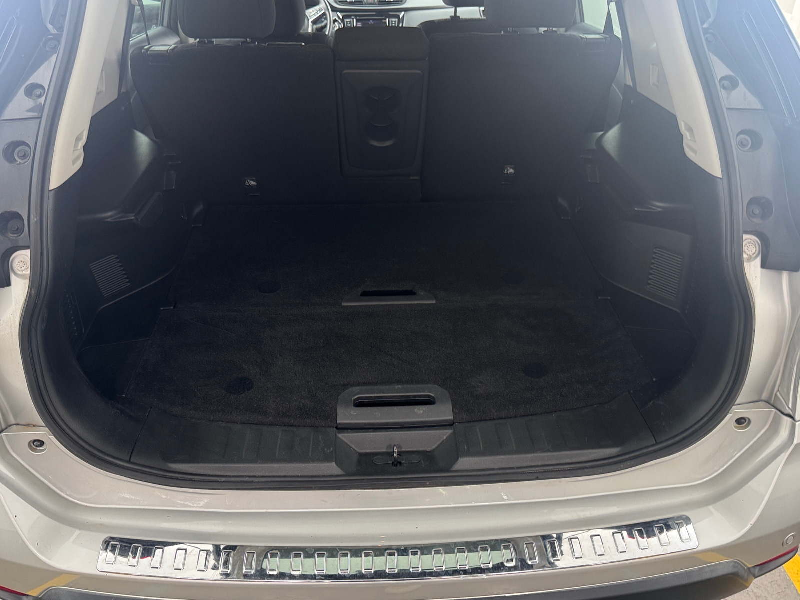 Thumbnail: 2019 Nissan Rogue - 7