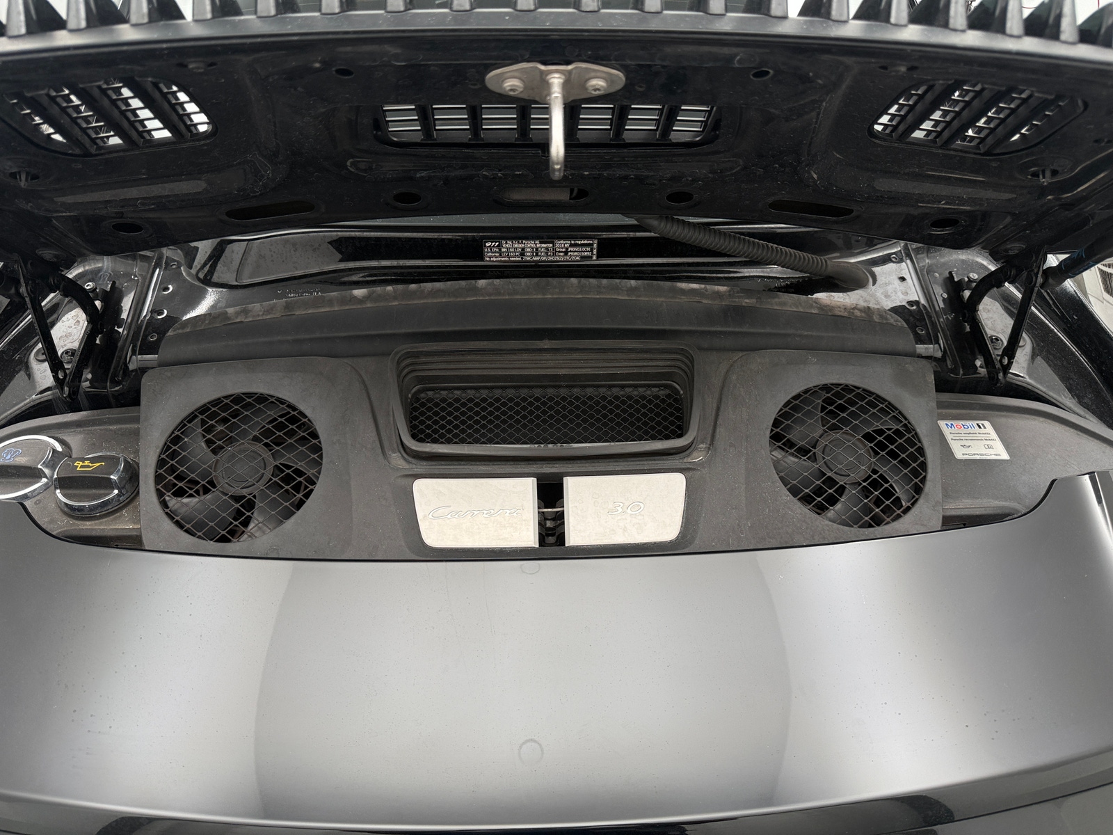 Thumbnail: 2018 Porsche 911 - 5