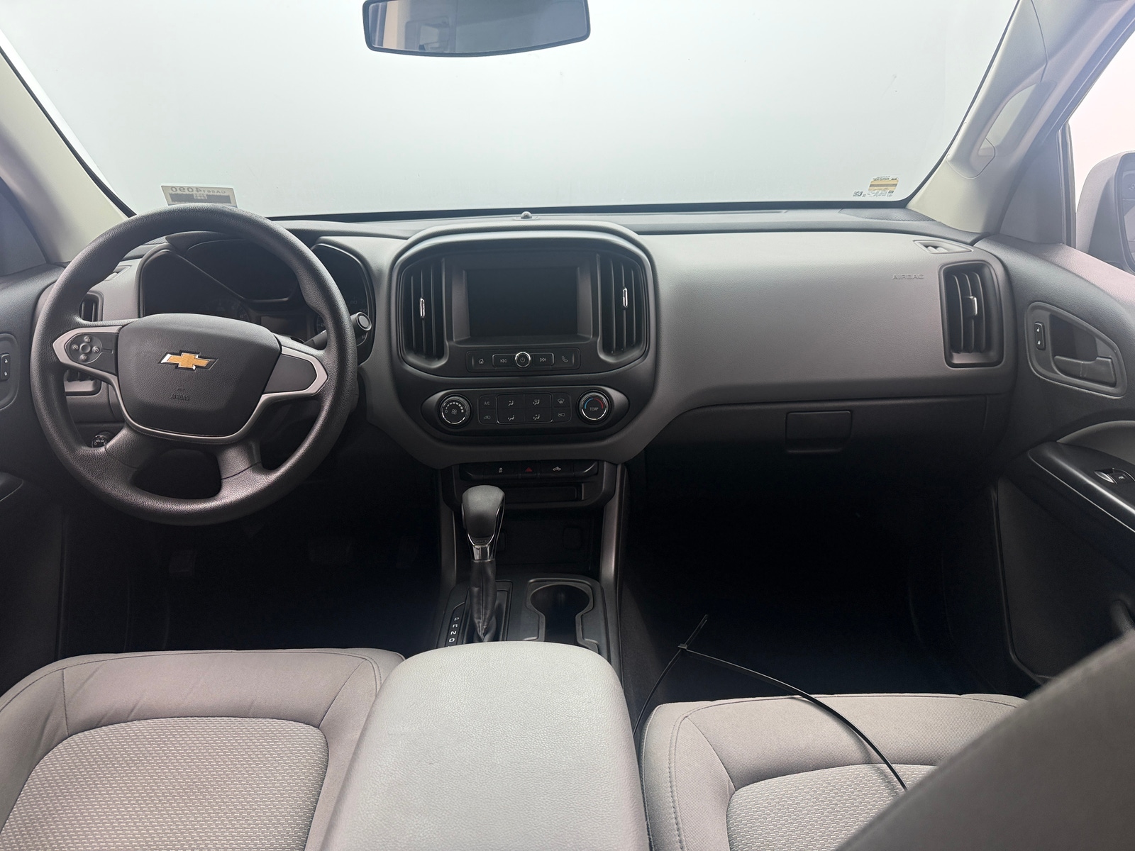 Thumbnail: 2022 Chevrolet Colorado - 3