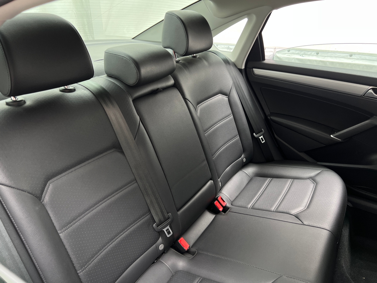 Thumbnail: 2019 Volkswagen Passat - 5