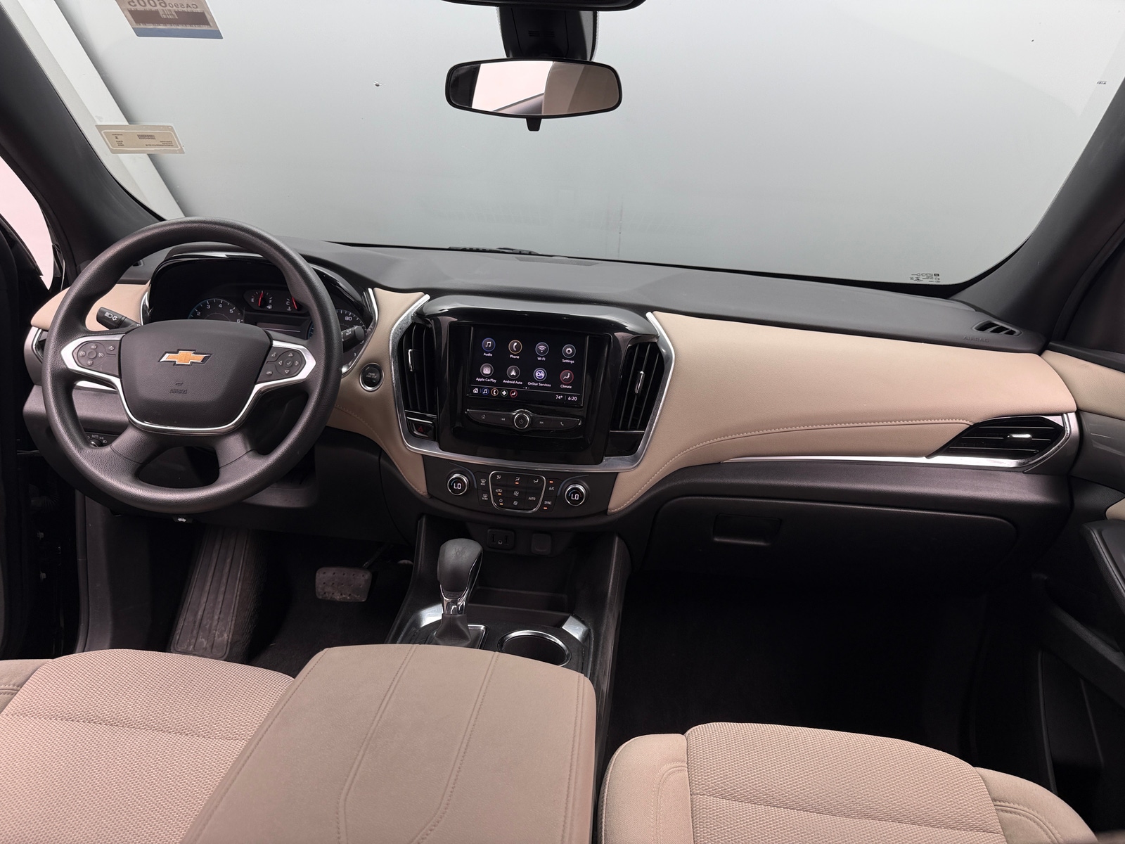 Thumbnail: 2023 Chevrolet Traverse - 3