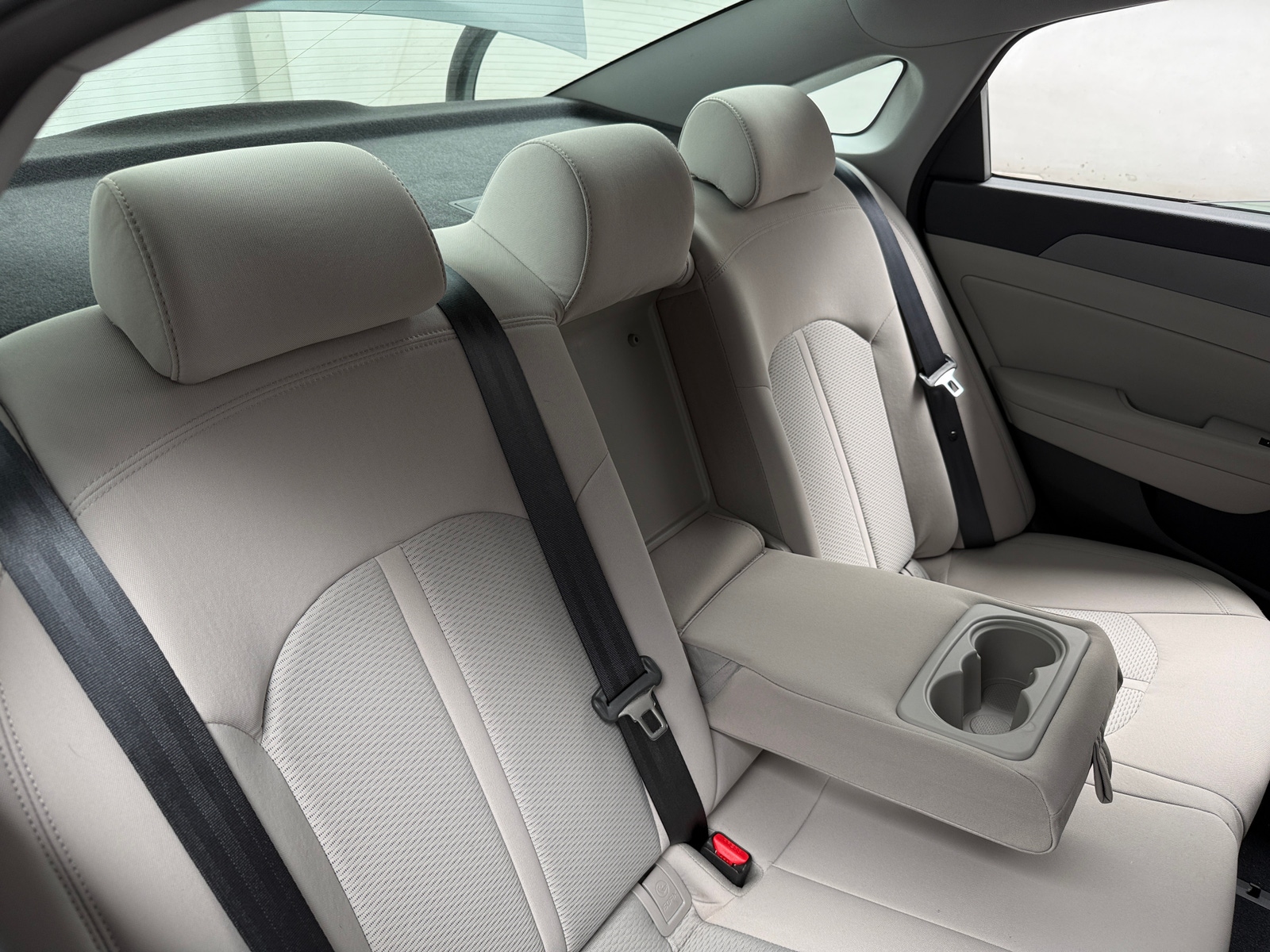 Thumbnail: 2015 Hyundai Sonata - 6