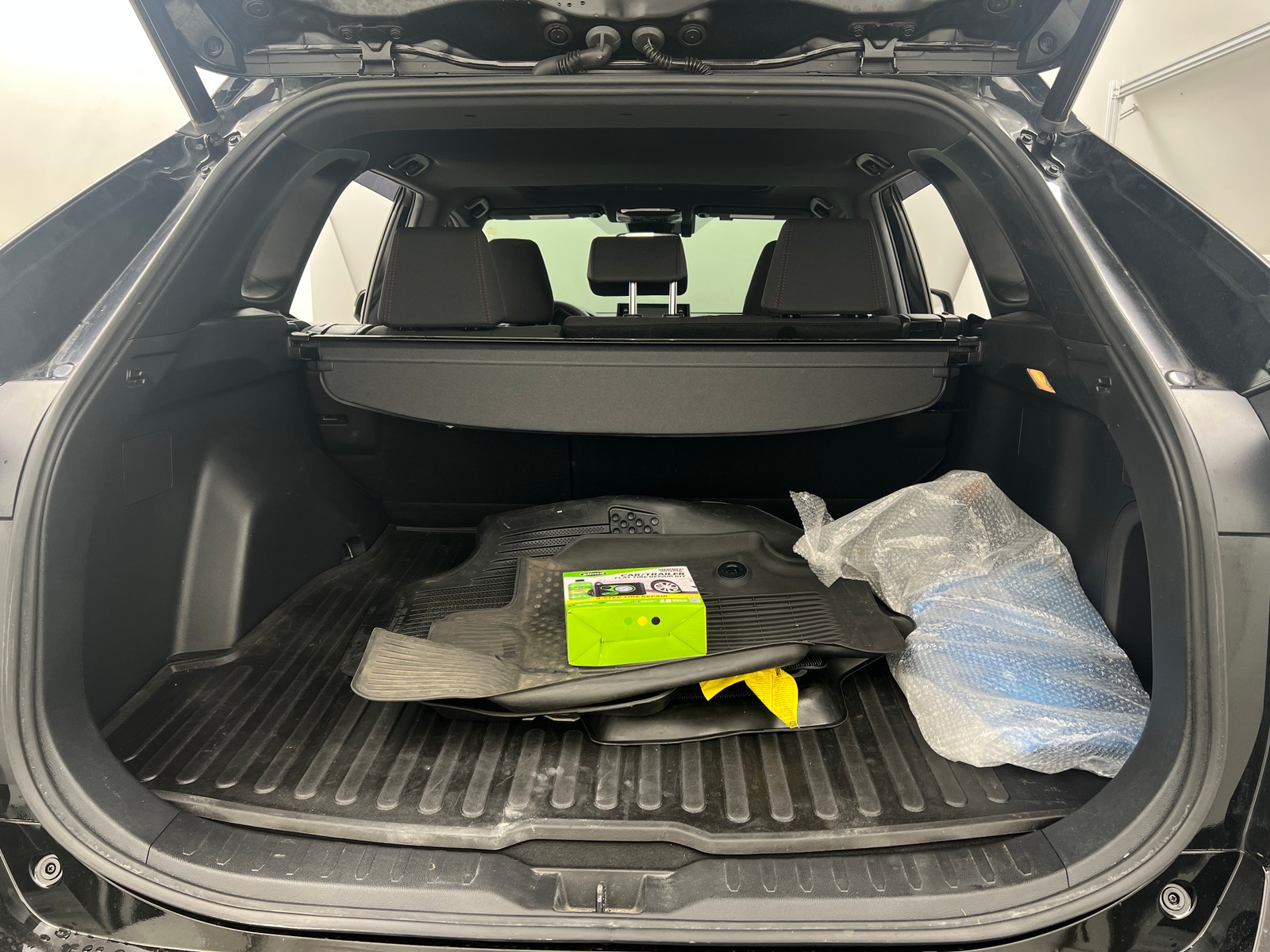 Thumbnail: 2021 Toyota RAV4 - 7