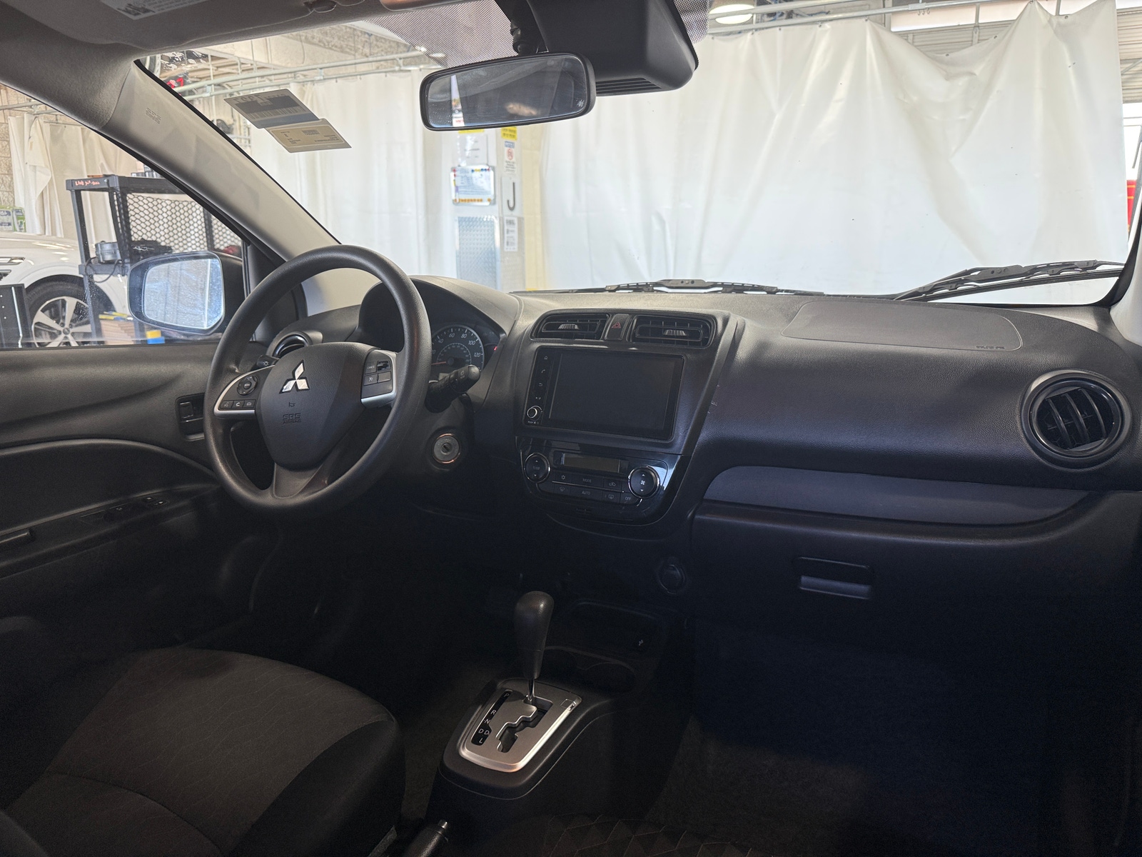 Thumbnail: 2022 Mitsubishi Mirage - 3