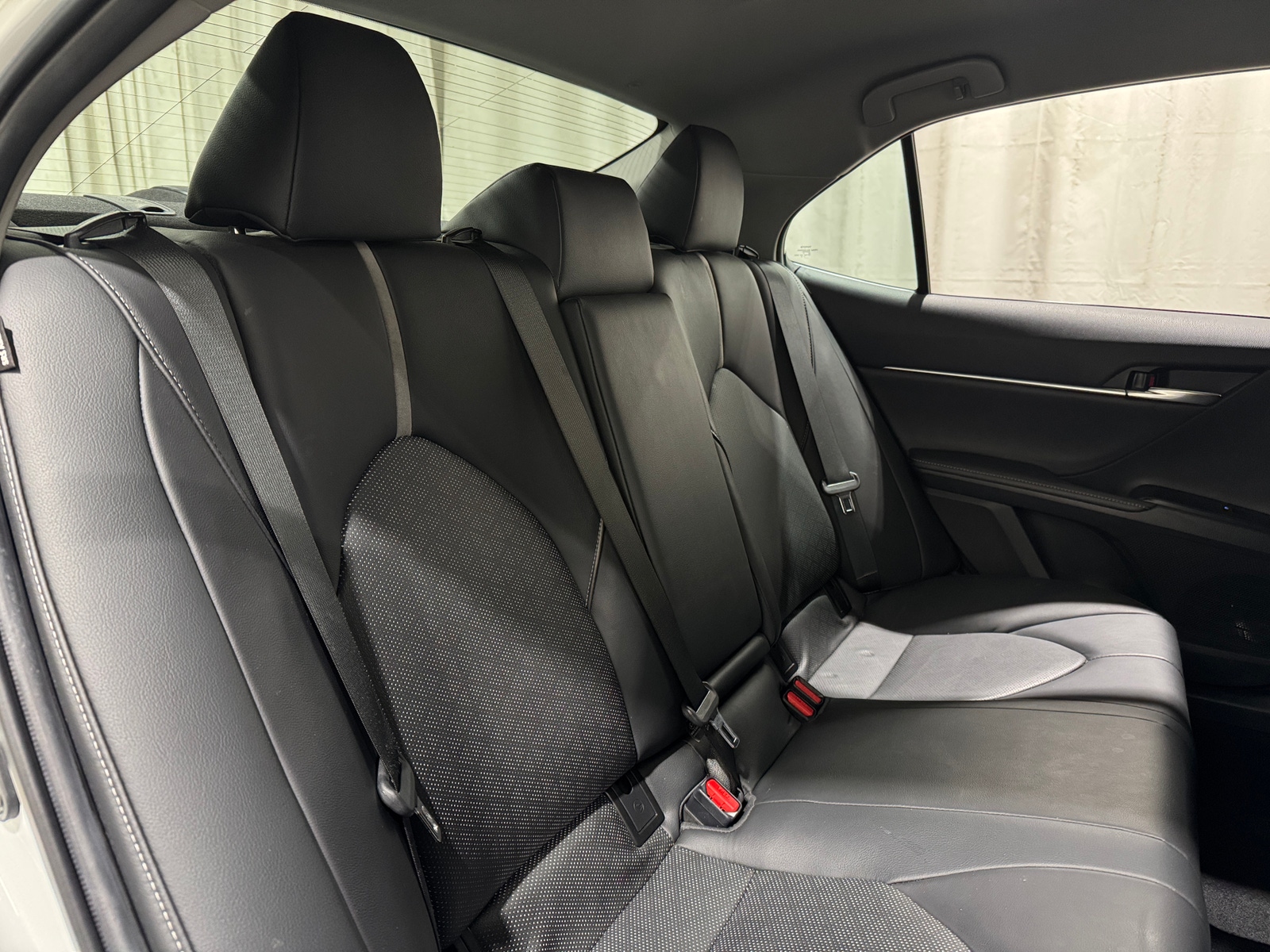 Thumbnail: 2019 Toyota Camry - 5