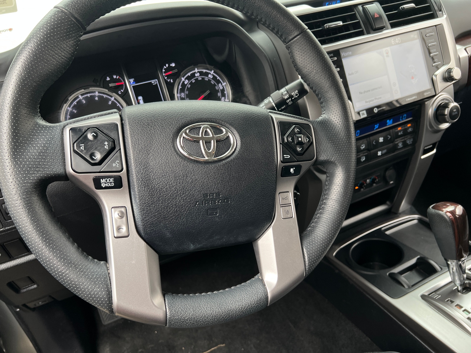 Thumbnail: 2020 Toyota 4Runner - 4