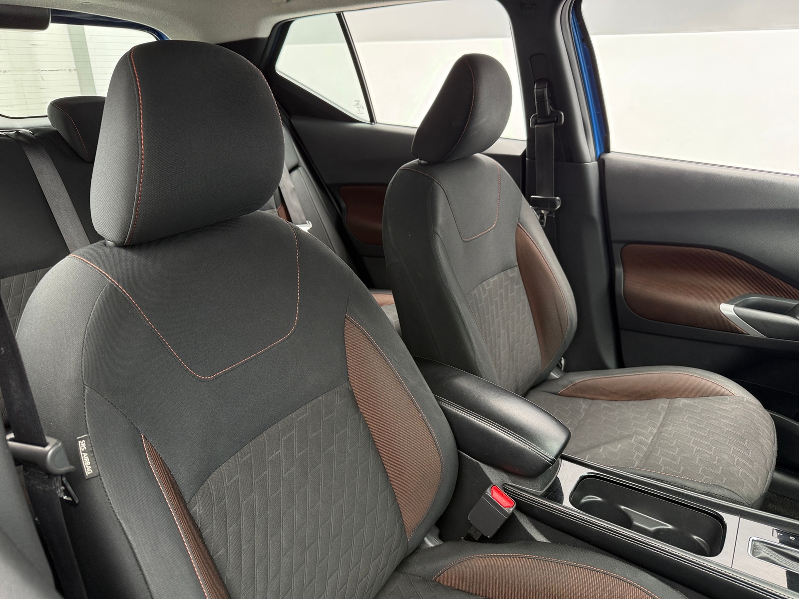 Thumbnail: 2023 Nissan Kicks - 2