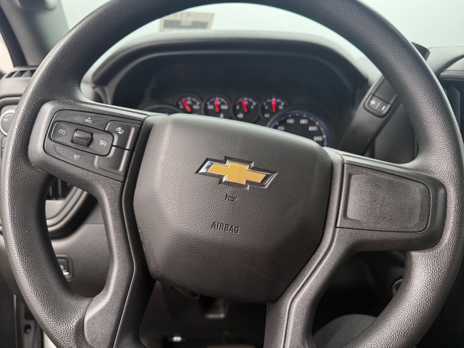 Thumbnail: 2022 Chevrolet Silverado 1500 - 5