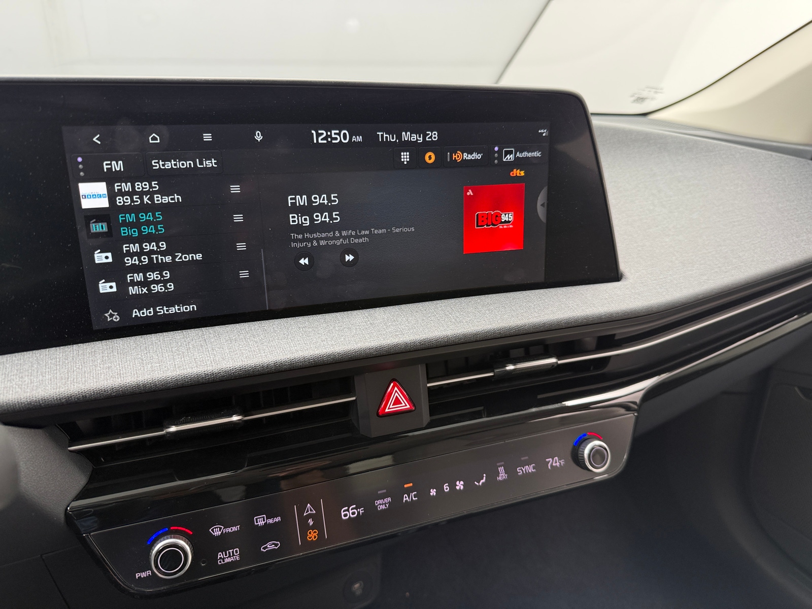 Thumbnail: 2023 Kia EV6 - 3
