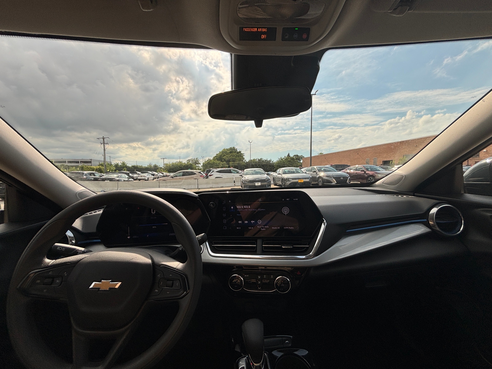 Thumbnail: 2025 Chevrolet Trax - 3