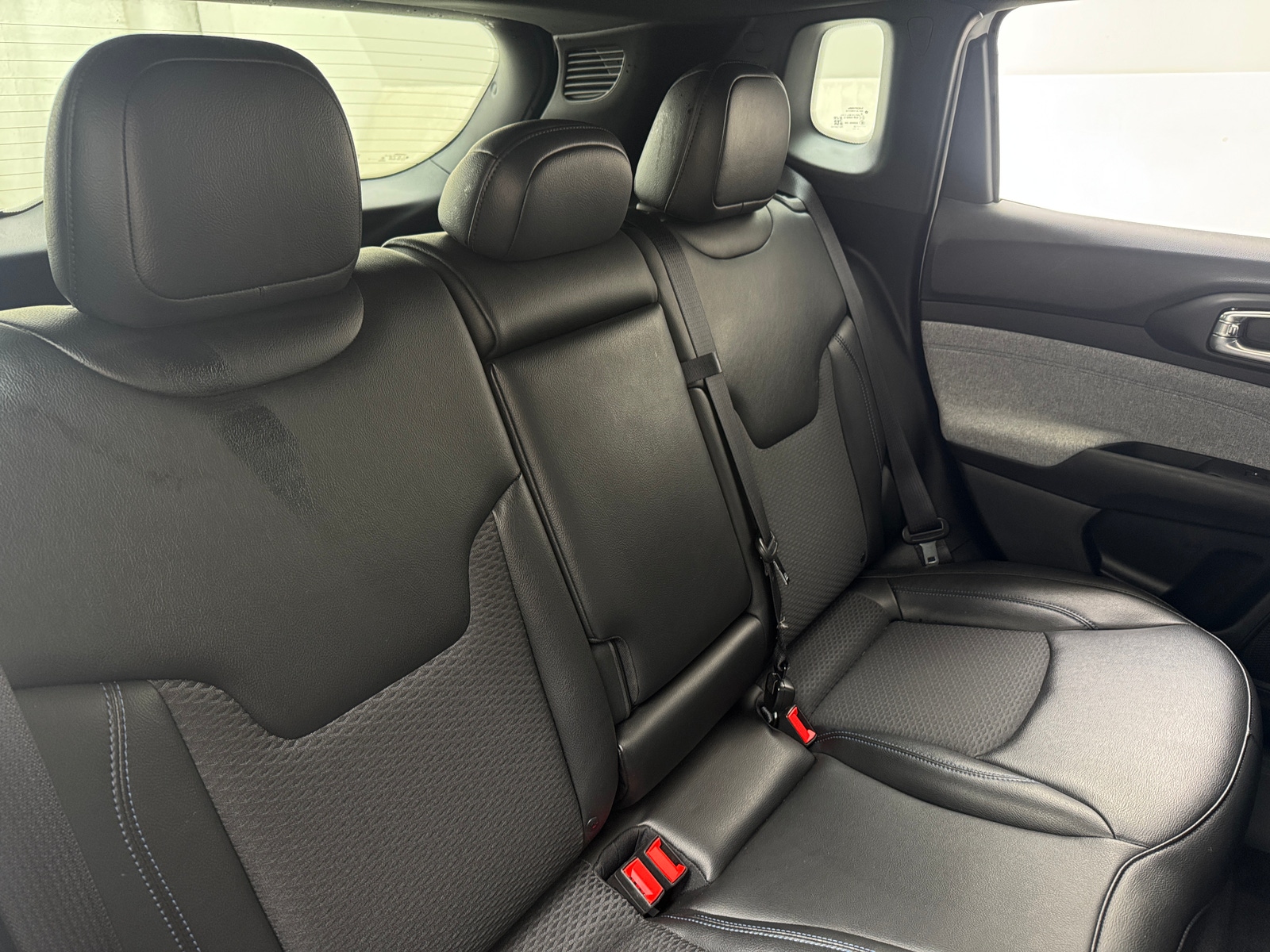 Thumbnail: 2023 Jeep Compass - 6