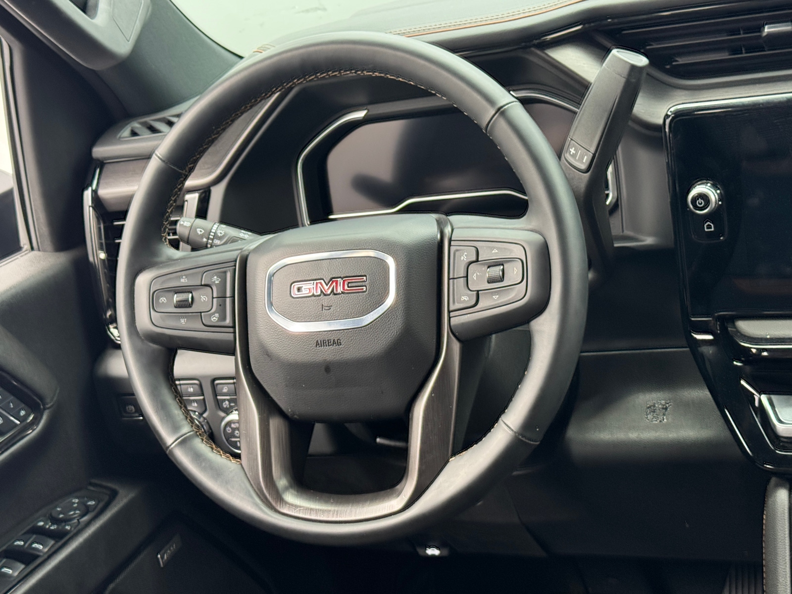 Thumbnail: 2024 GMC Sierra 2500 - 5
