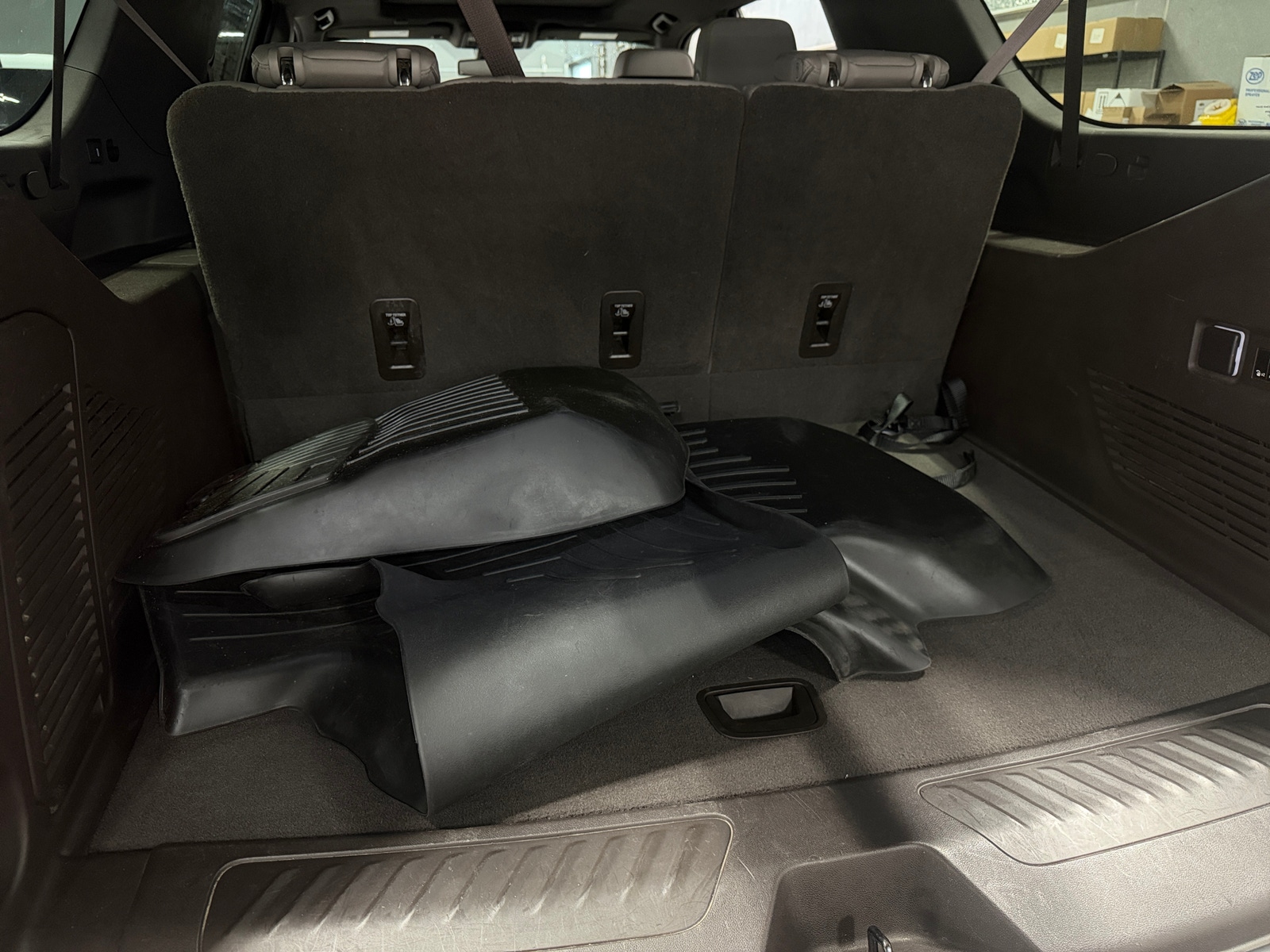 Thumbnail: 2021 GMC Yukon XL - 6