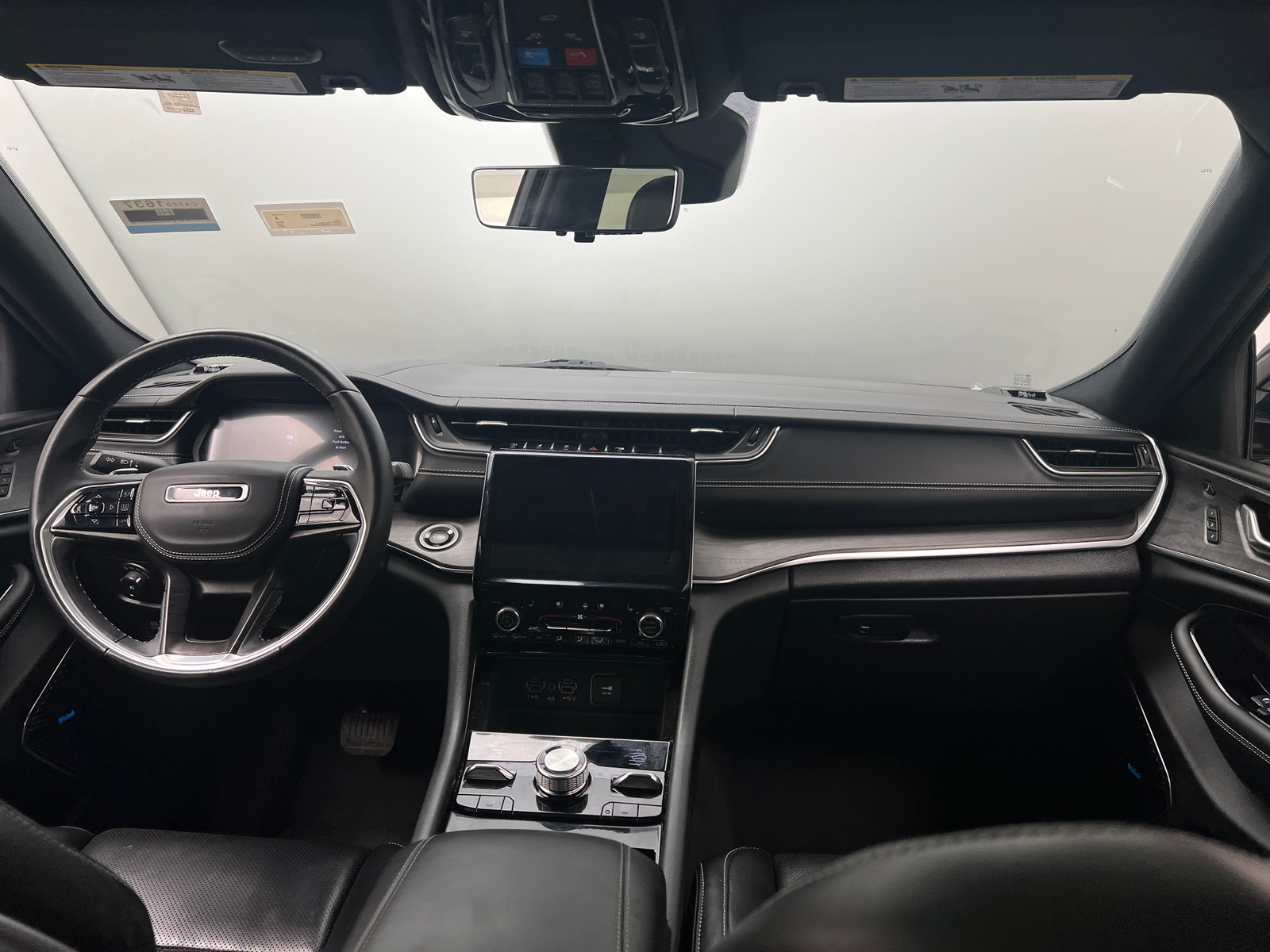 Thumbnail: 2022 Jeep Grand Cherokee L - 2