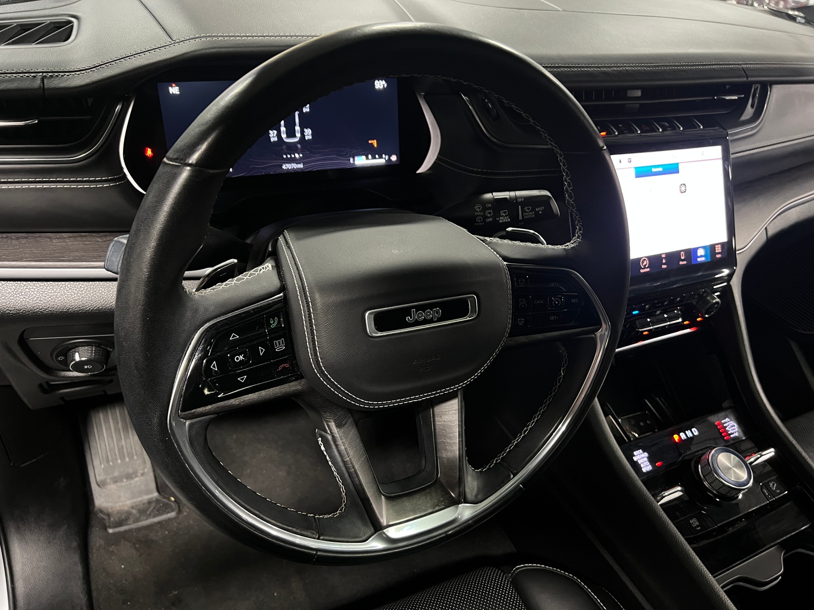 Thumbnail: 2022 Jeep Grand Cherokee L - 4