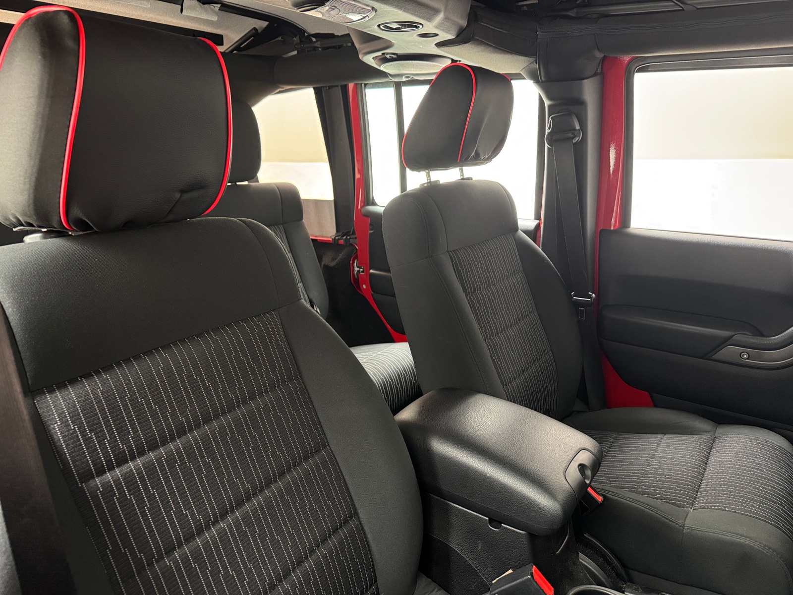 Thumbnail: 2012 Jeep Wrangler - 2