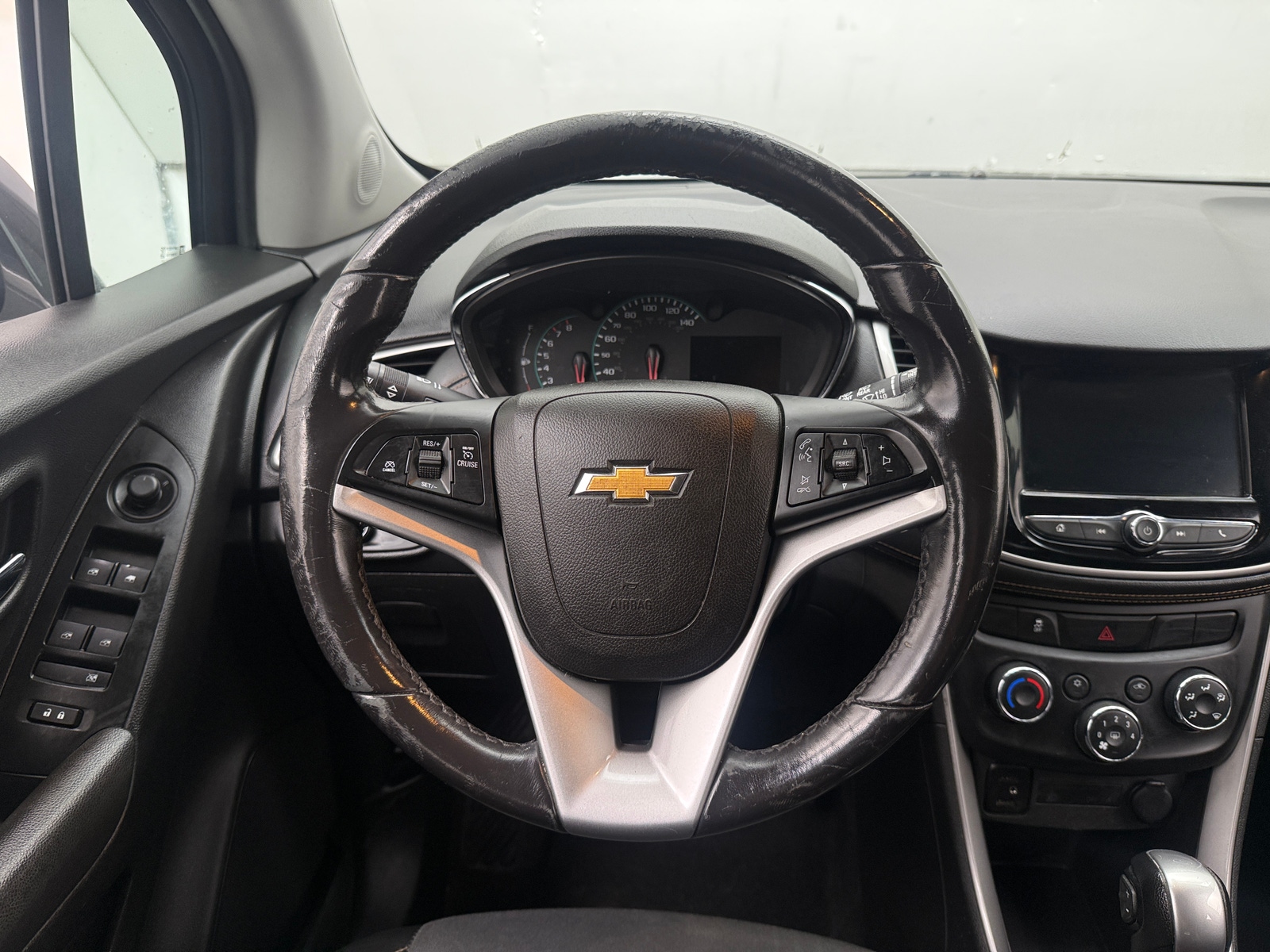 Thumbnail: 2018 Chevrolet Trax - 5