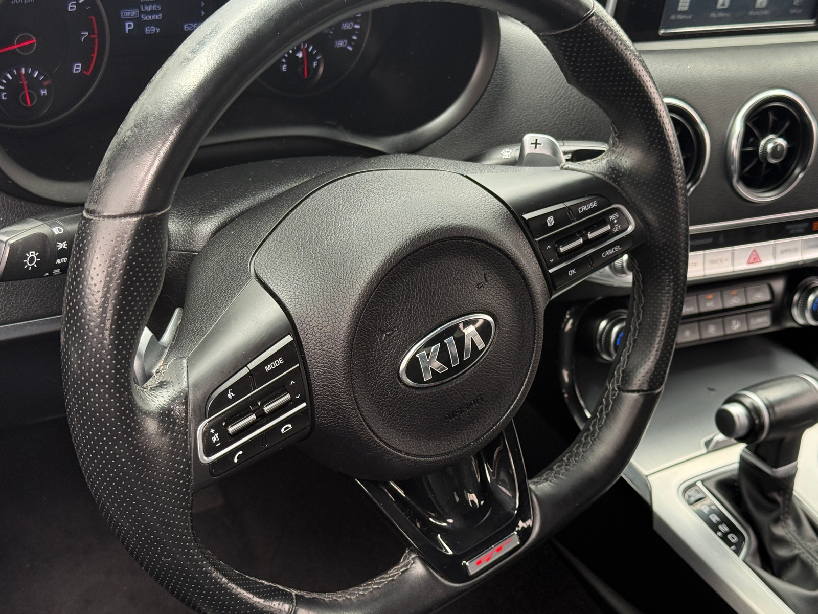 Thumbnail: 2021 Kia Stinger - 4