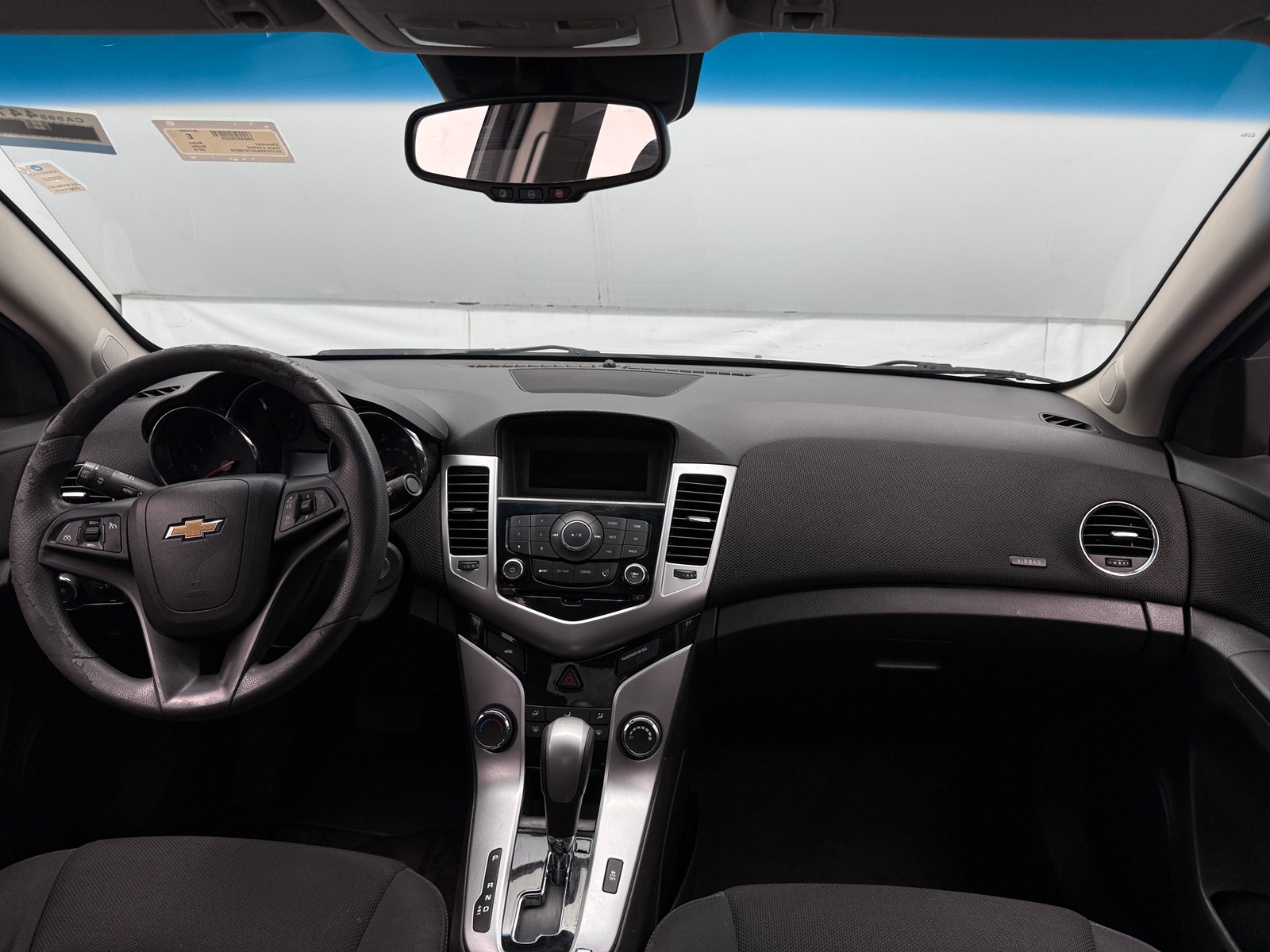 Thumbnail: 2016 Chevrolet Cruze - 3