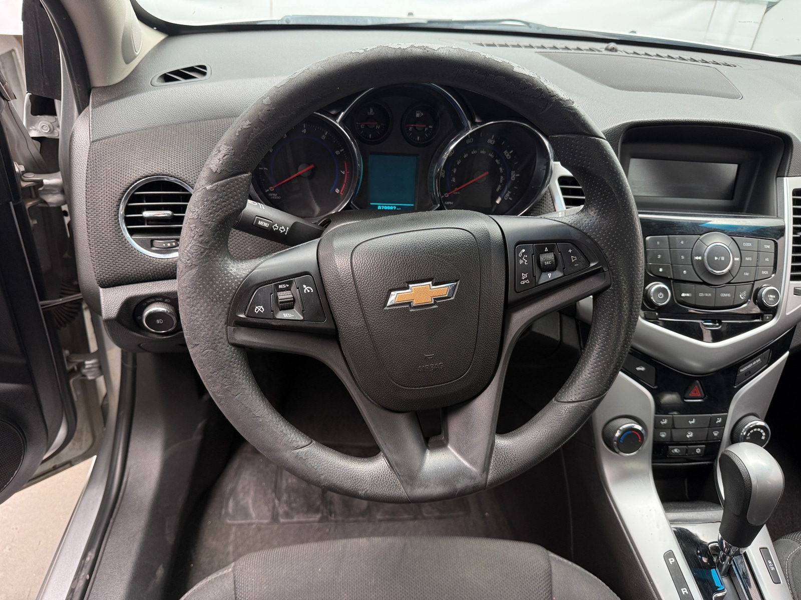 Thumbnail: 2016 Chevrolet Cruze - 5