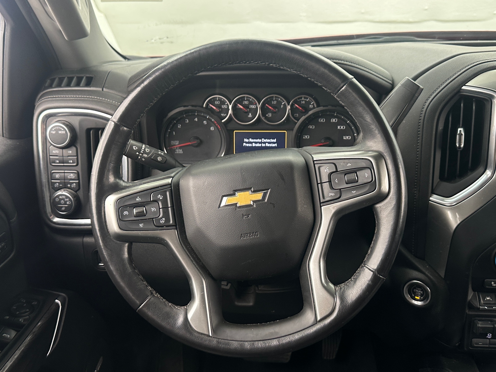 Thumbnail: 2021 Chevrolet Silverado 1500 - 4