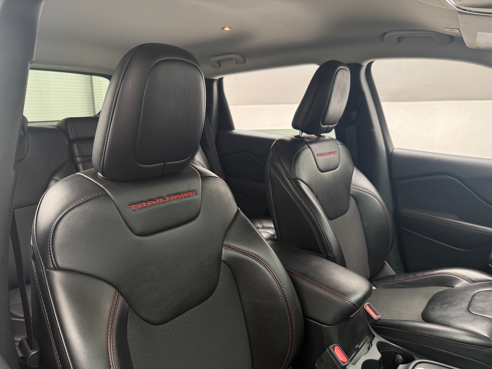 Thumbnail: 2019 Jeep Cherokee - 2