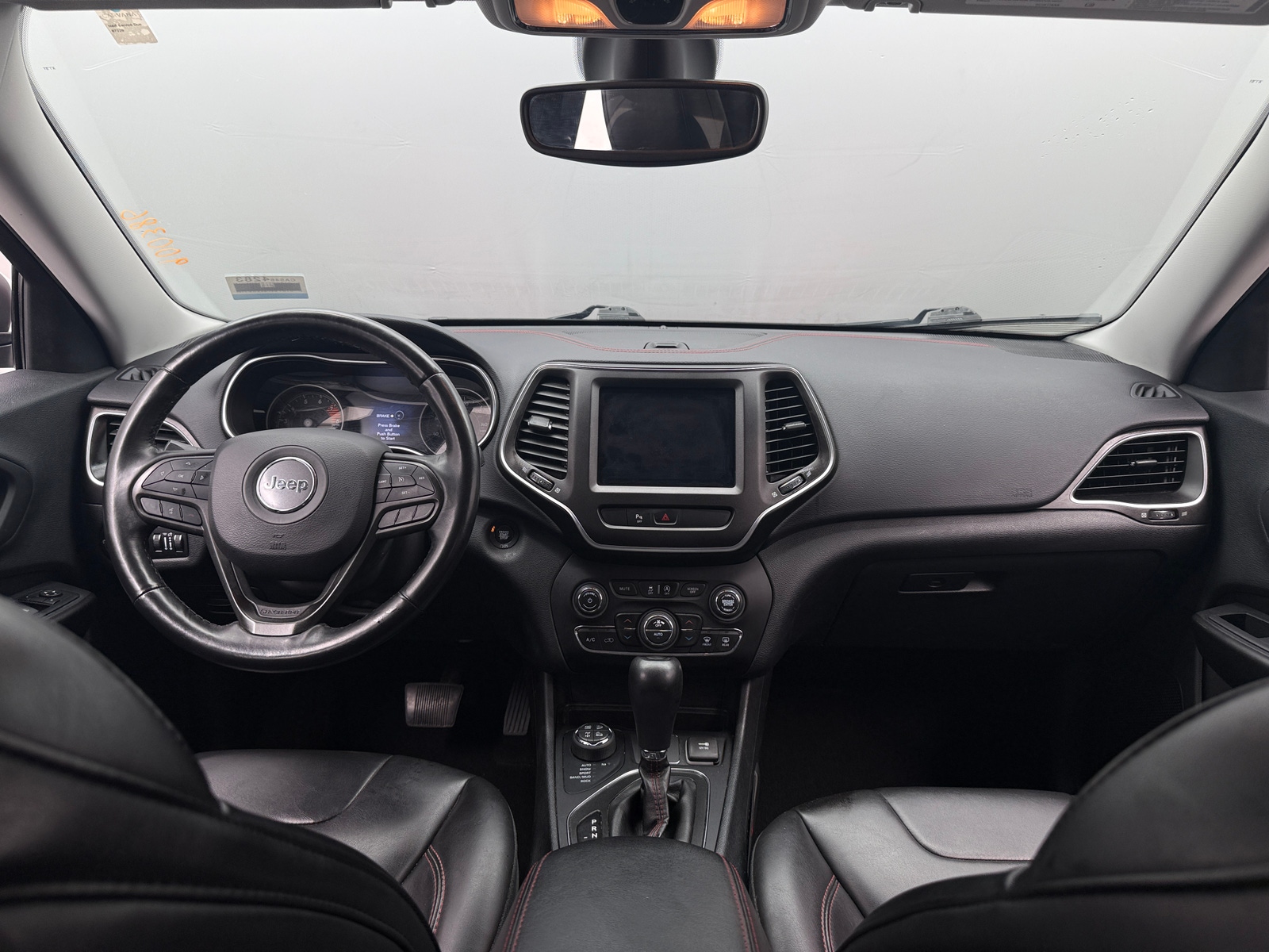 Thumbnail: 2019 Jeep Cherokee - 3