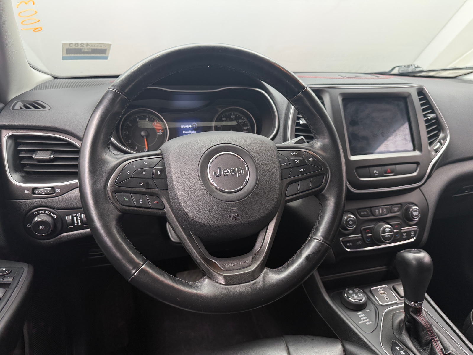 Thumbnail: 2019 Jeep Cherokee - 5