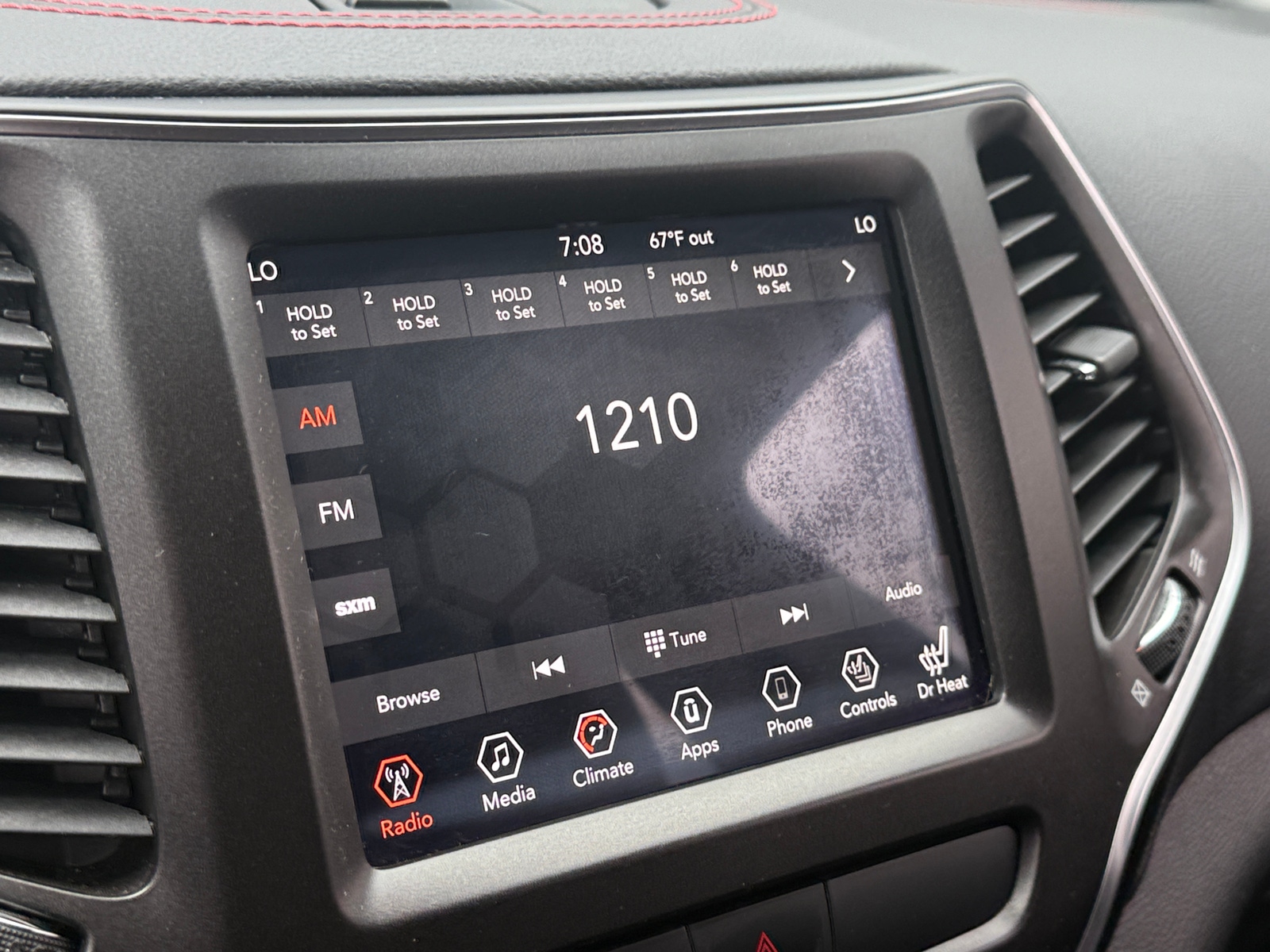 Thumbnail: 2019 Jeep Cherokee - 4