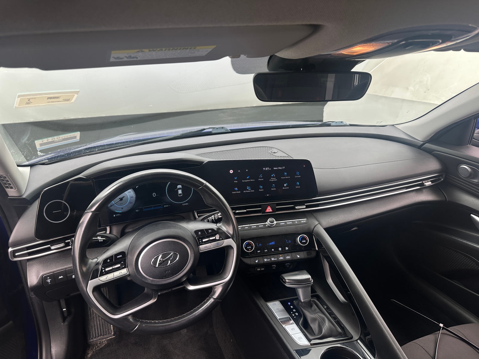 Thumbnail: 2023 Hyundai Elantra - 3