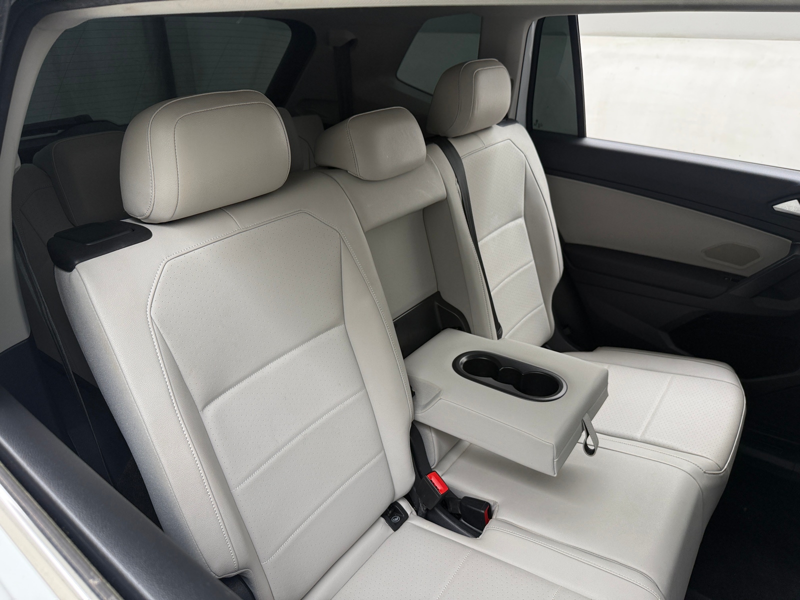 Thumbnail: 2021 Volkswagen Tiguan - 5