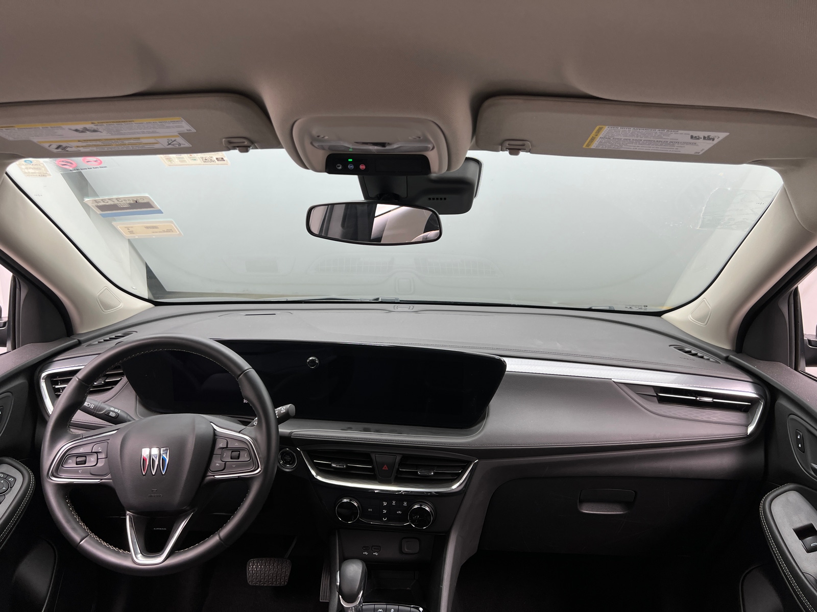 Thumbnail: 2025 Buick Encore GX - 3