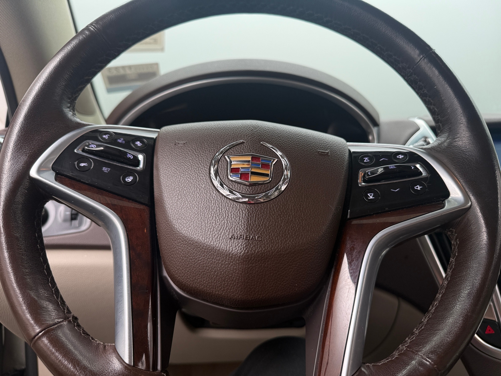 Thumbnail: 2015 Cadillac SRX - 4