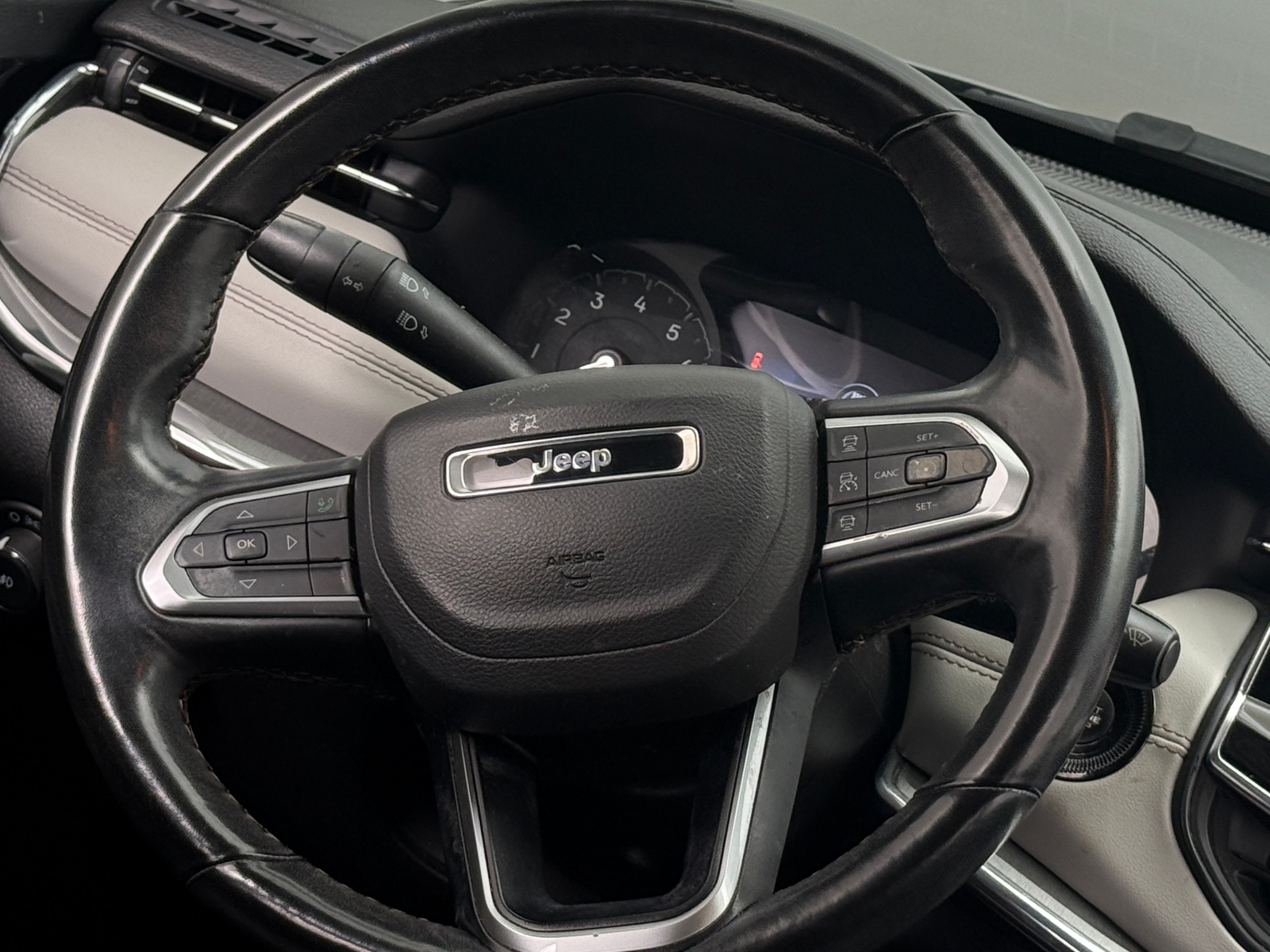 Thumbnail: 2022 Jeep Compass - 4