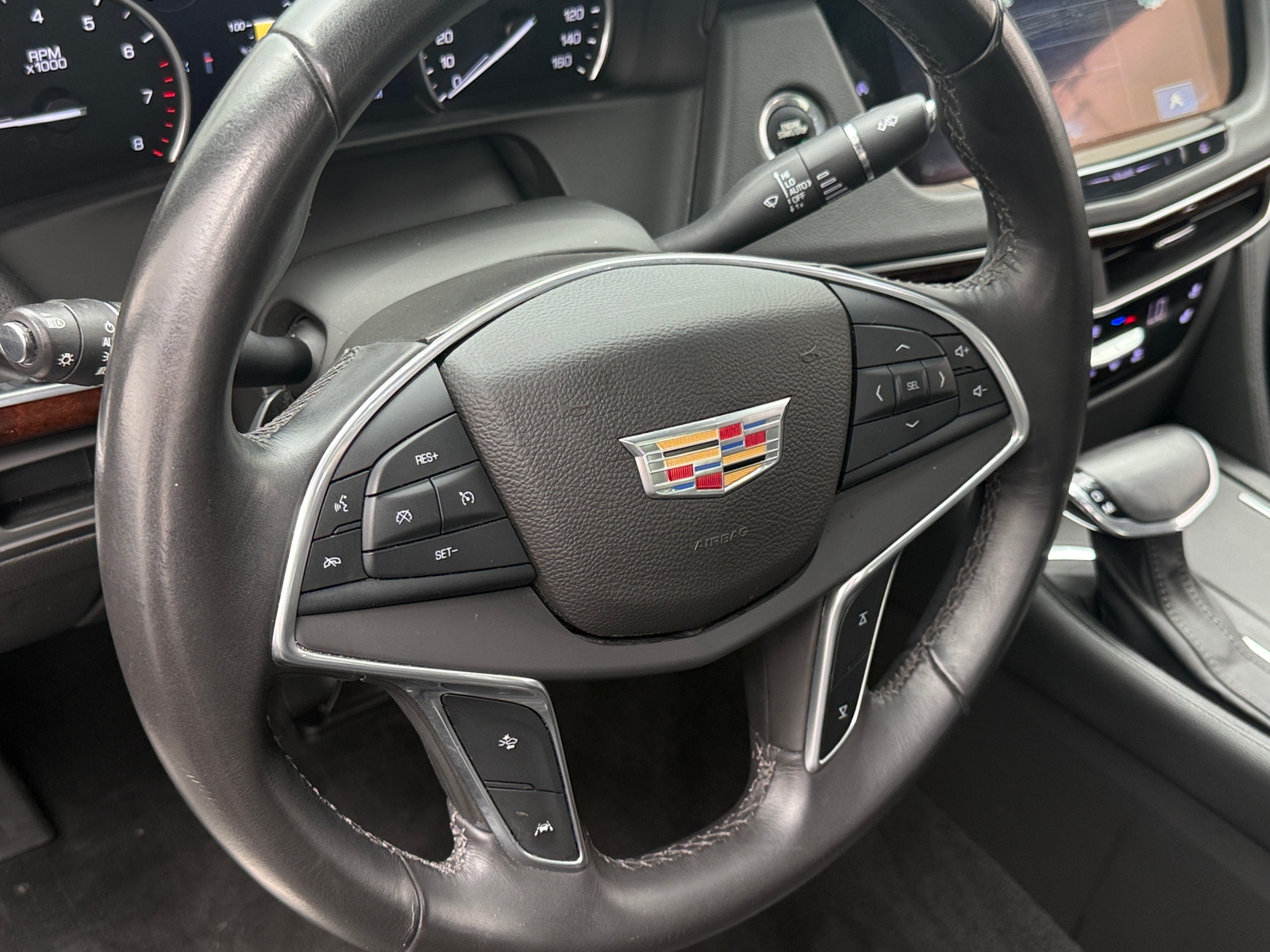 Thumbnail: 2017 Cadillac CT6 - 4