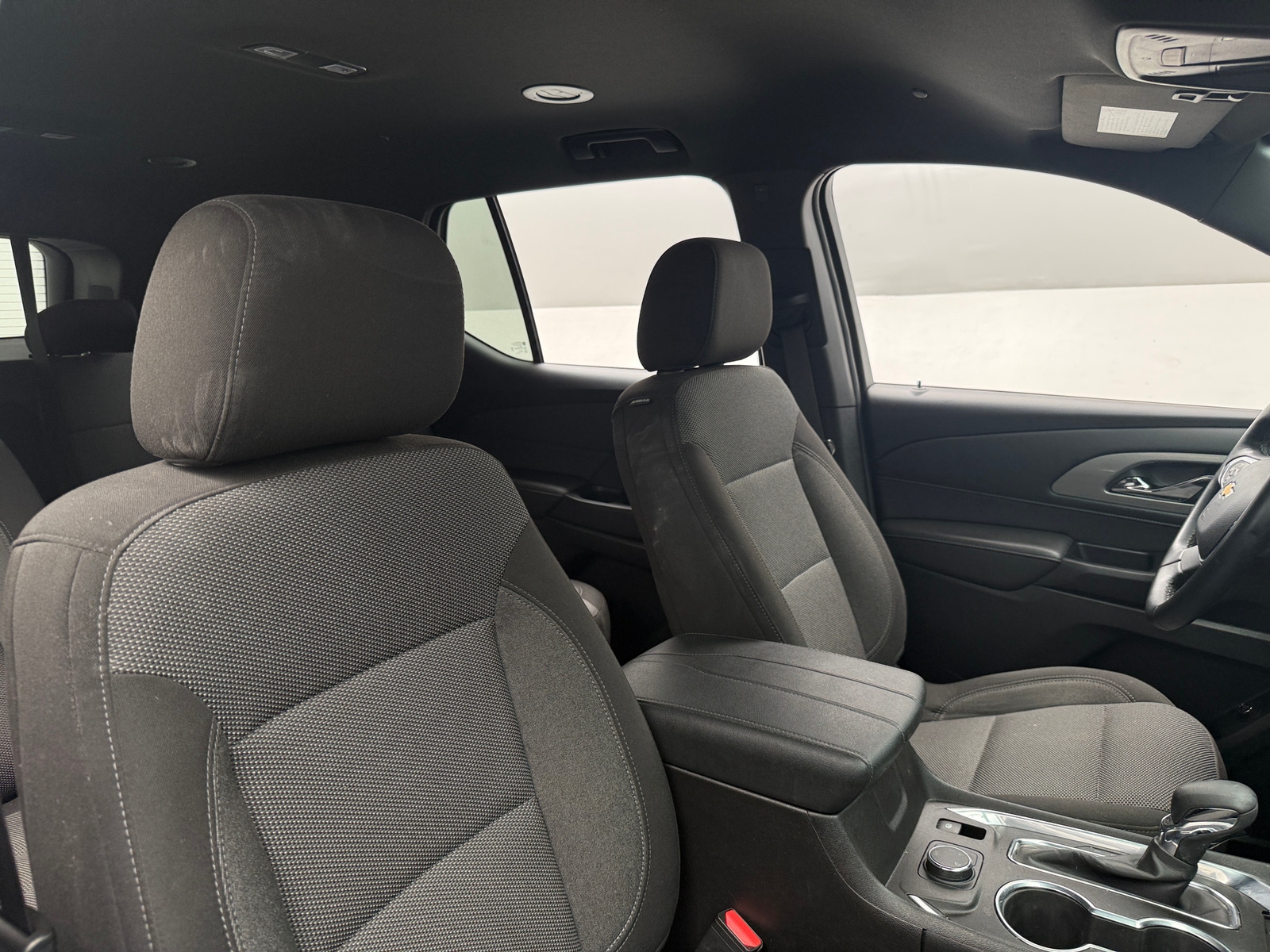 Thumbnail: 2023 Chevrolet Traverse - 2
