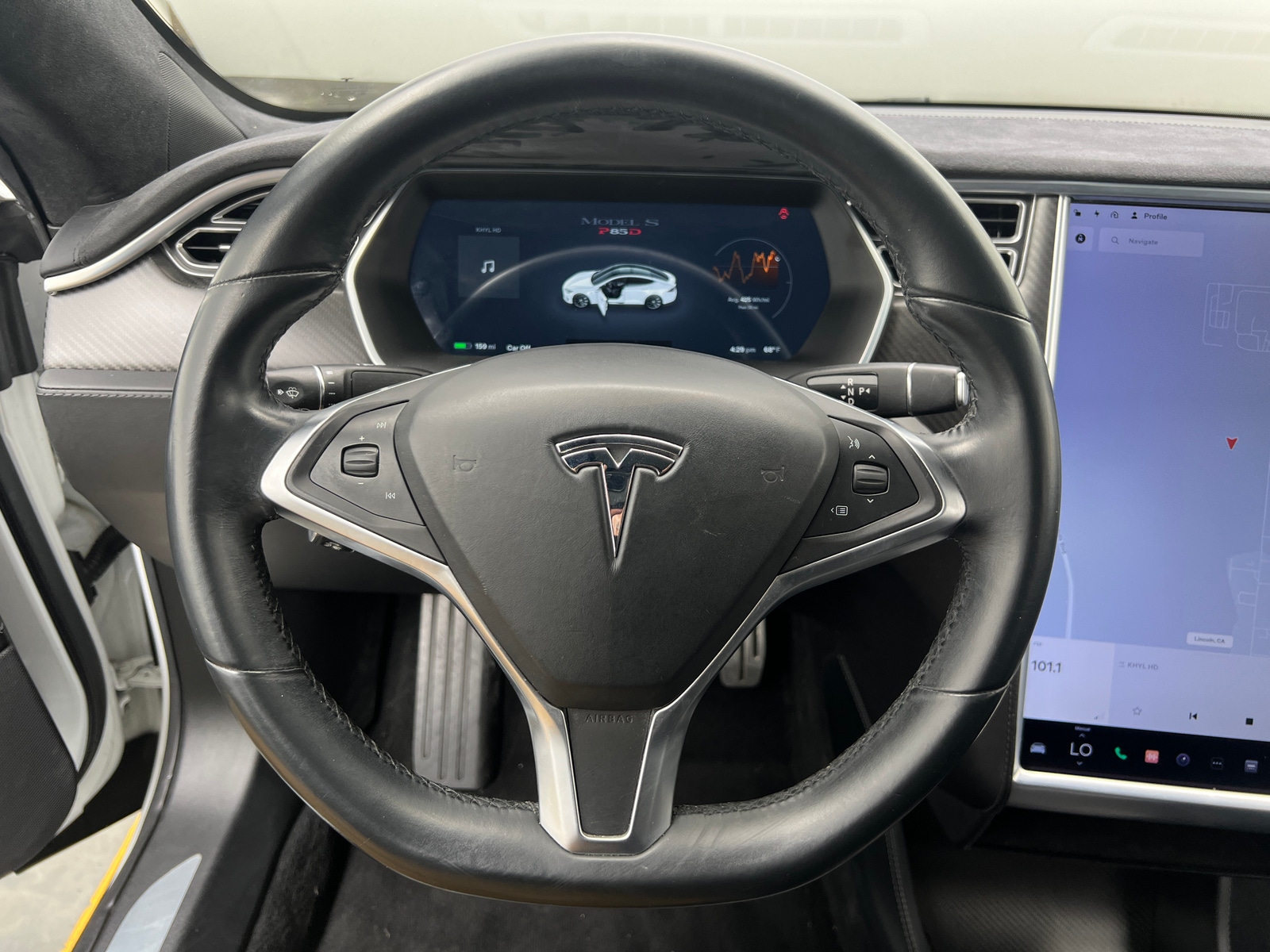 Thumbnail: 2015 Tesla Model S - 5