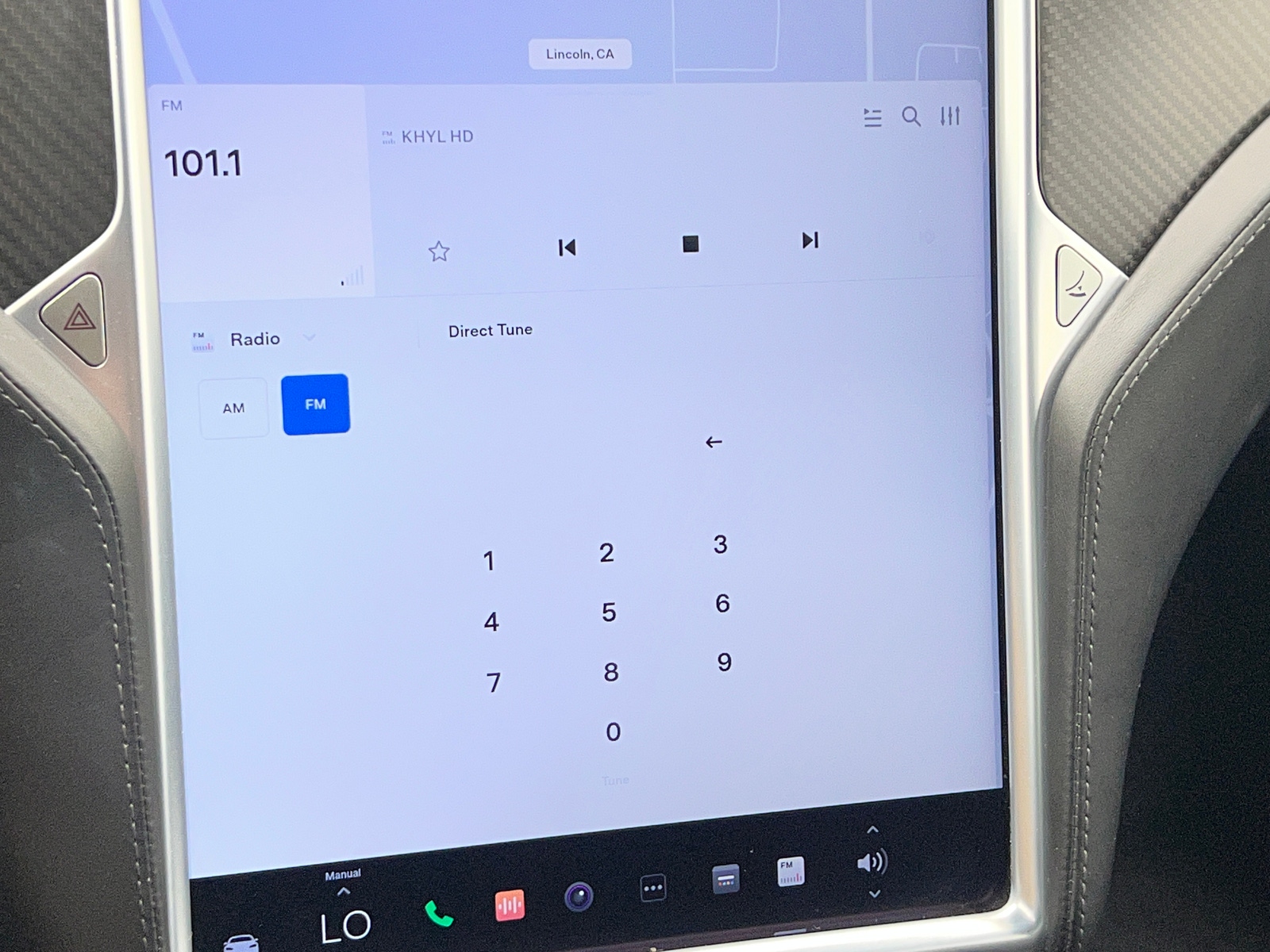 Thumbnail: 2015 Tesla Model S - 4