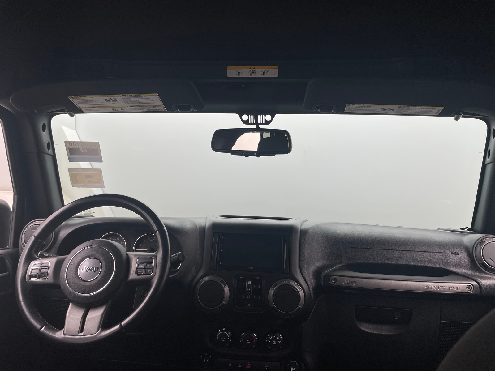 Thumbnail: 2017 Jeep Wrangler - 3