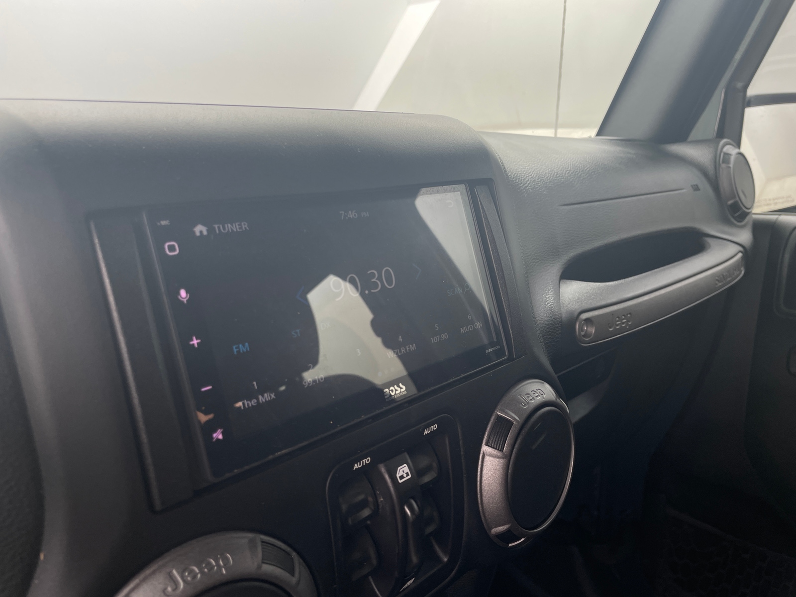 Thumbnail: 2017 Jeep Wrangler - 4