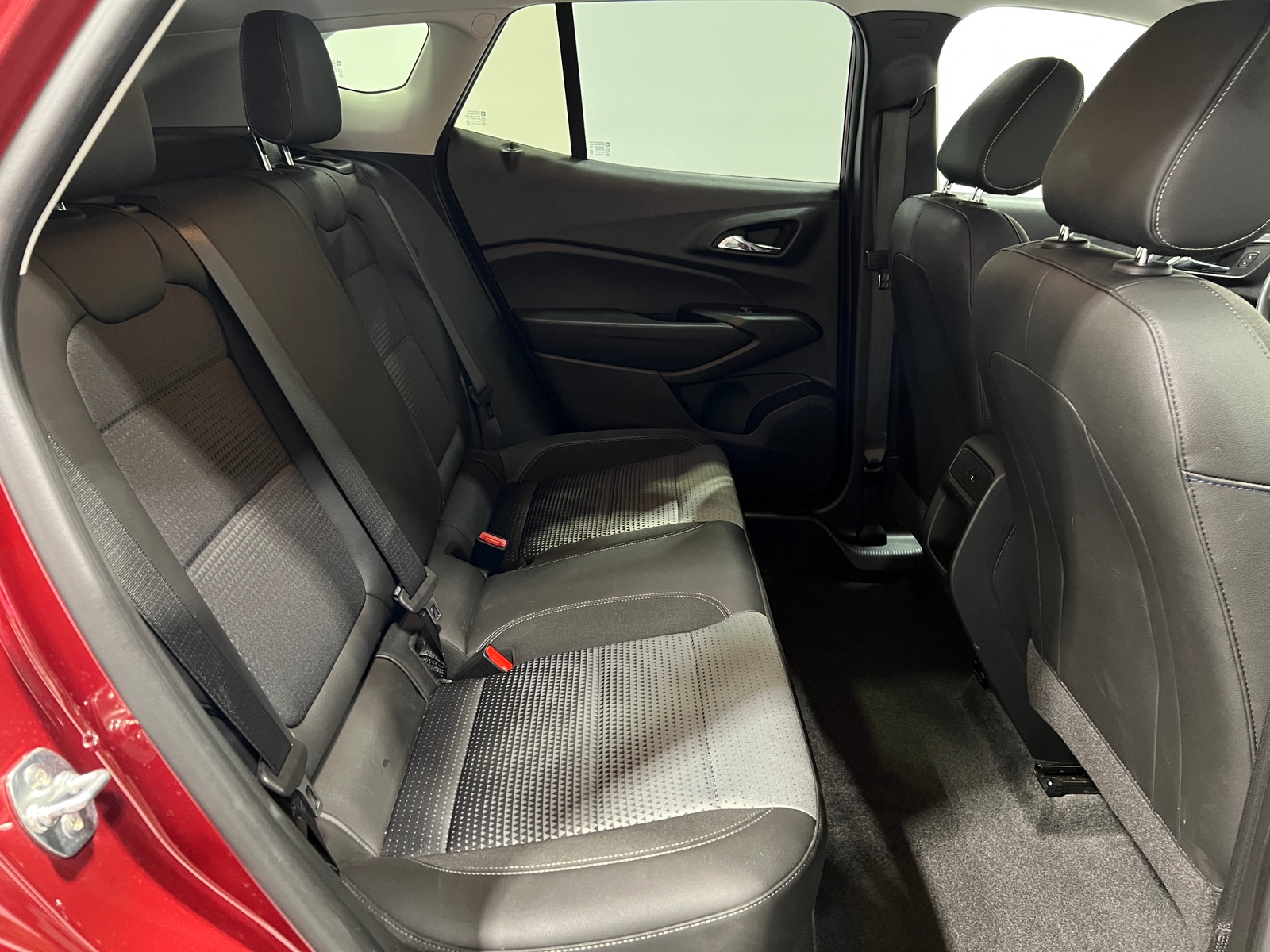 Thumbnail: 2025 Chevrolet Trax - 6