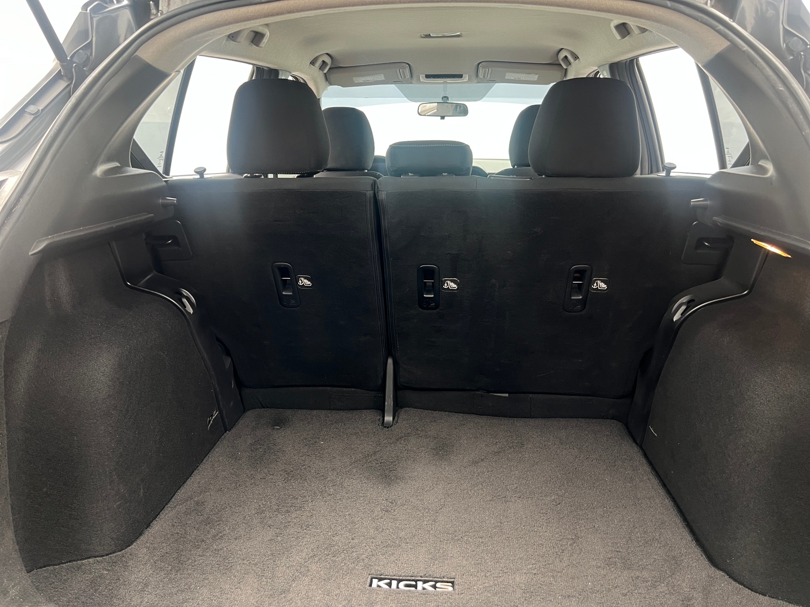 Thumbnail: 2019 Nissan Kicks - 7