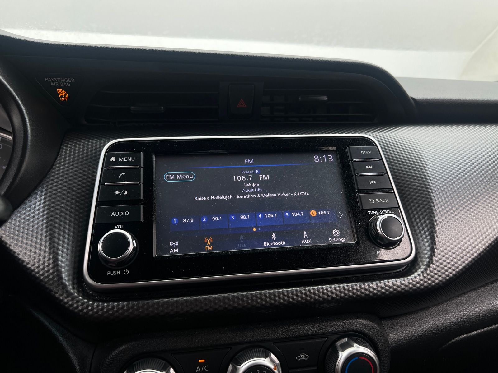 Thumbnail: 2019 Nissan Kicks - 4