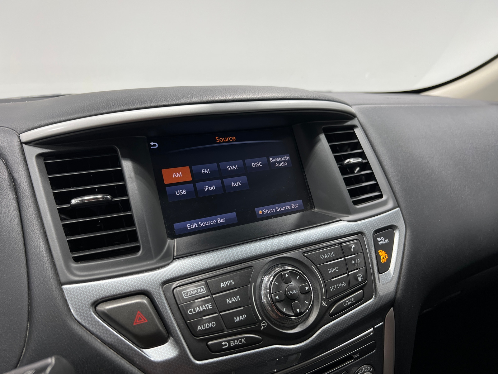 Thumbnail: 2019 Nissan Pathfinder - 4