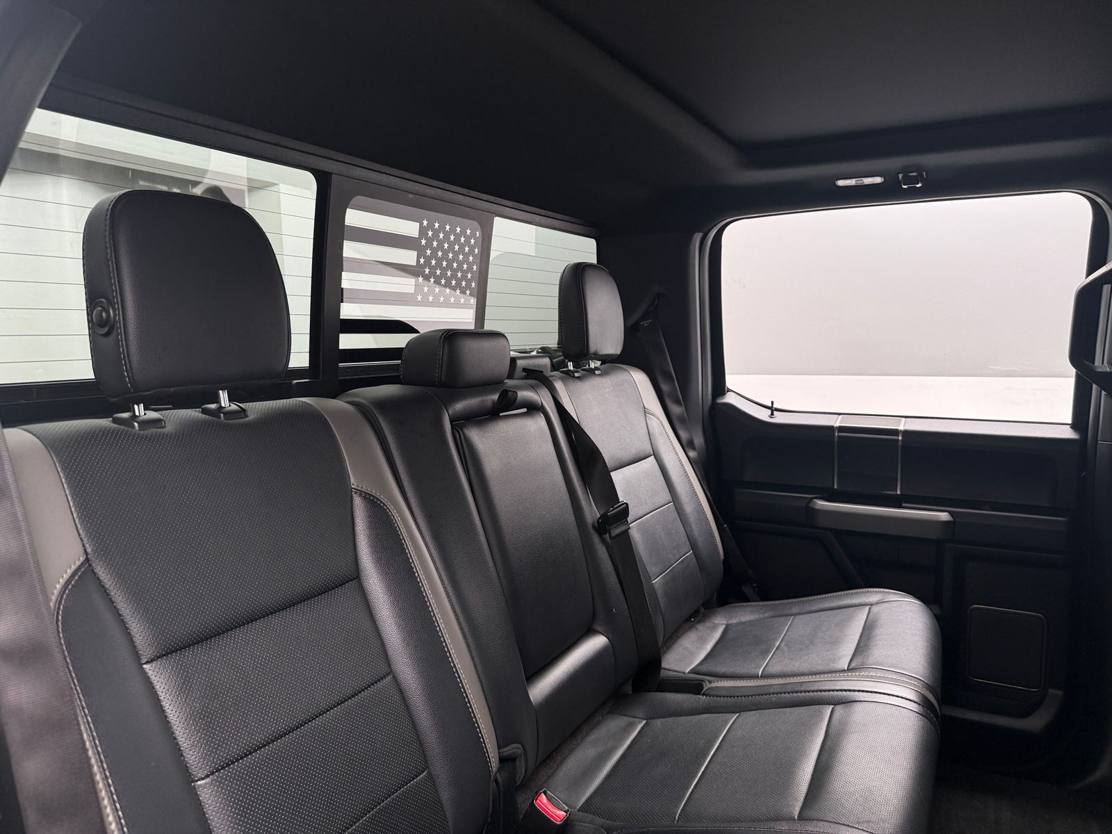 Thumbnail: 2017 Ford Econoline - 6
