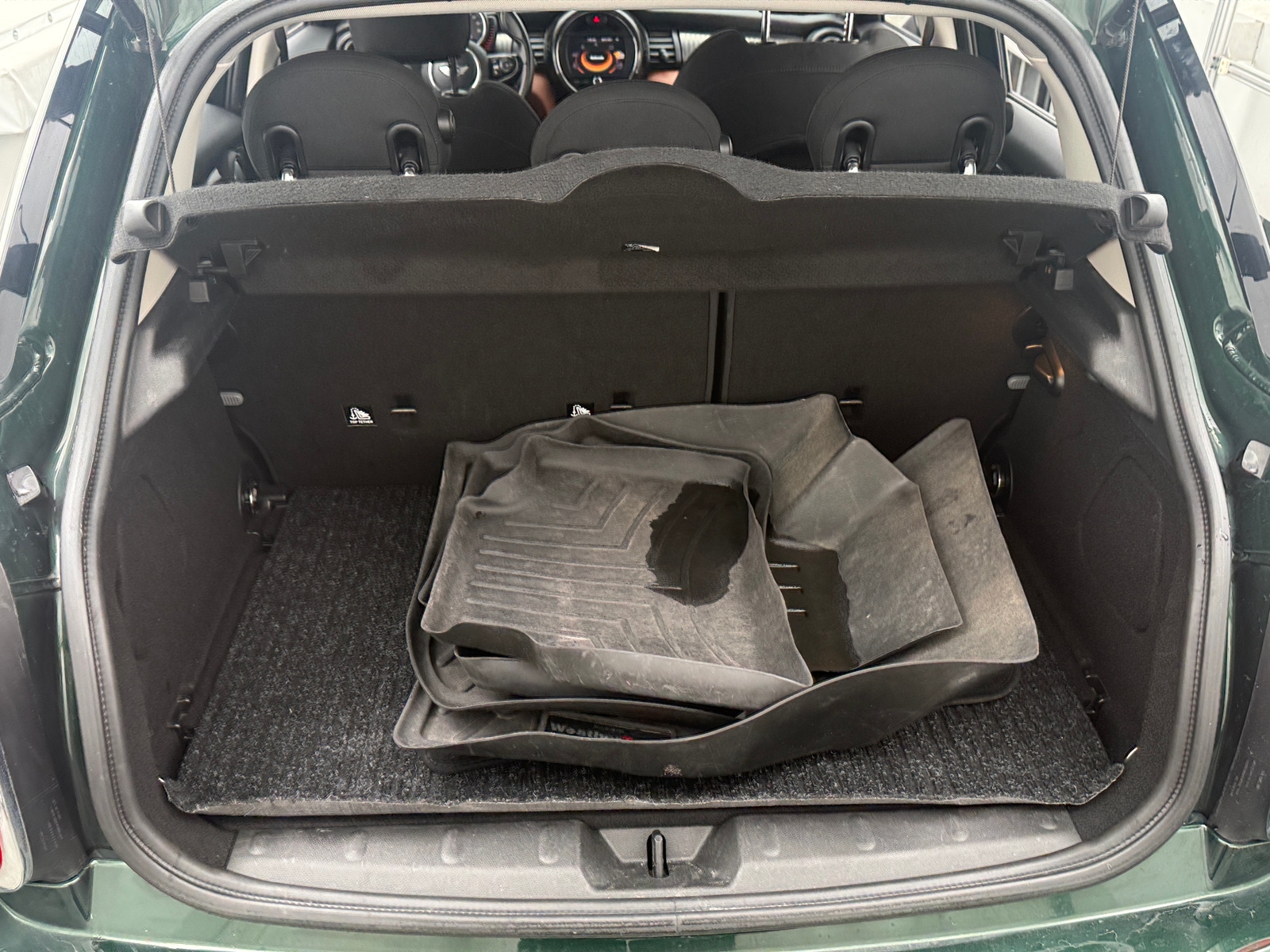 Thumbnail: 2017 MINI Cooper Hardtop - 6