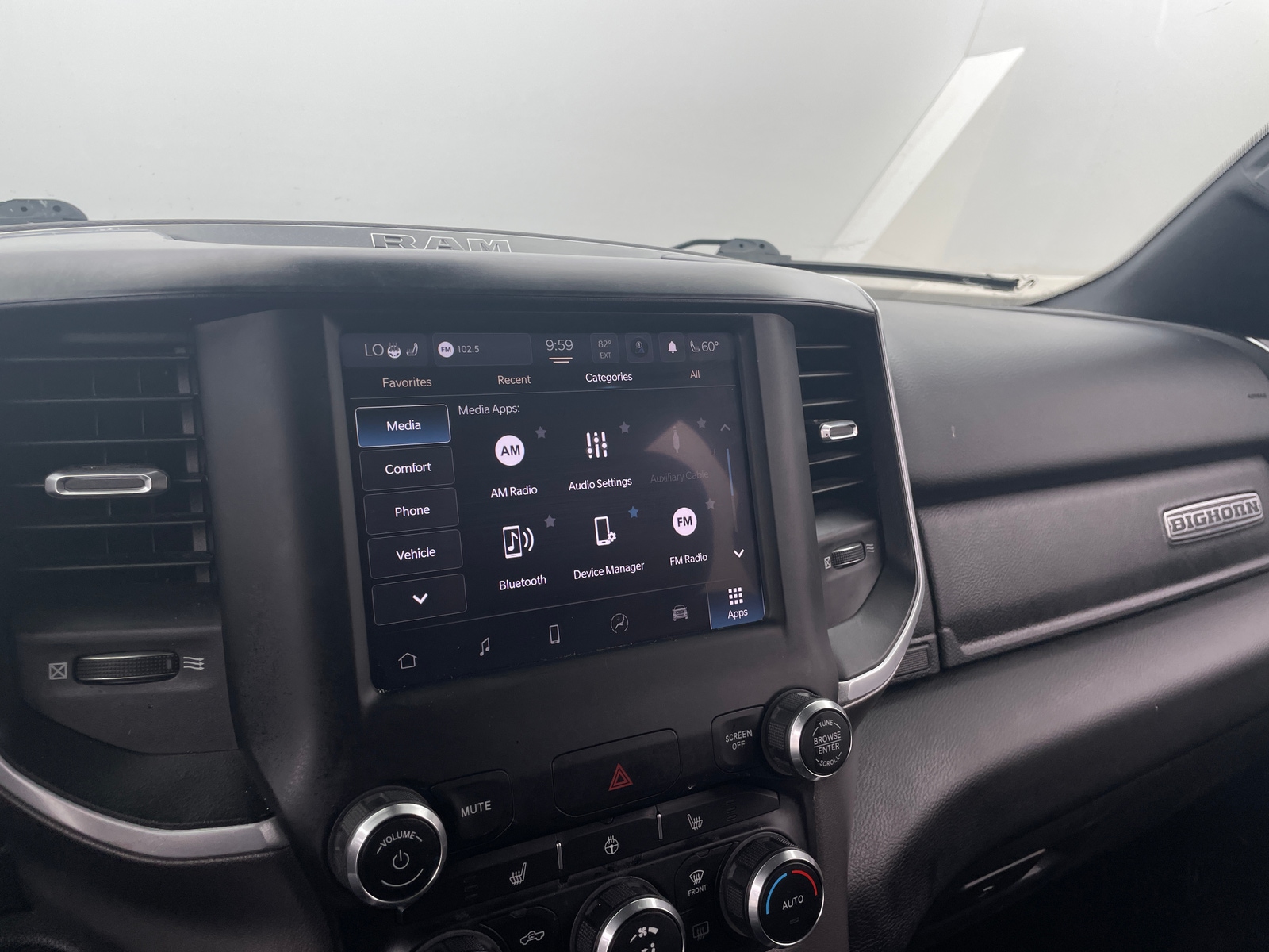Thumbnail: 2022 RAM 1500 - 4