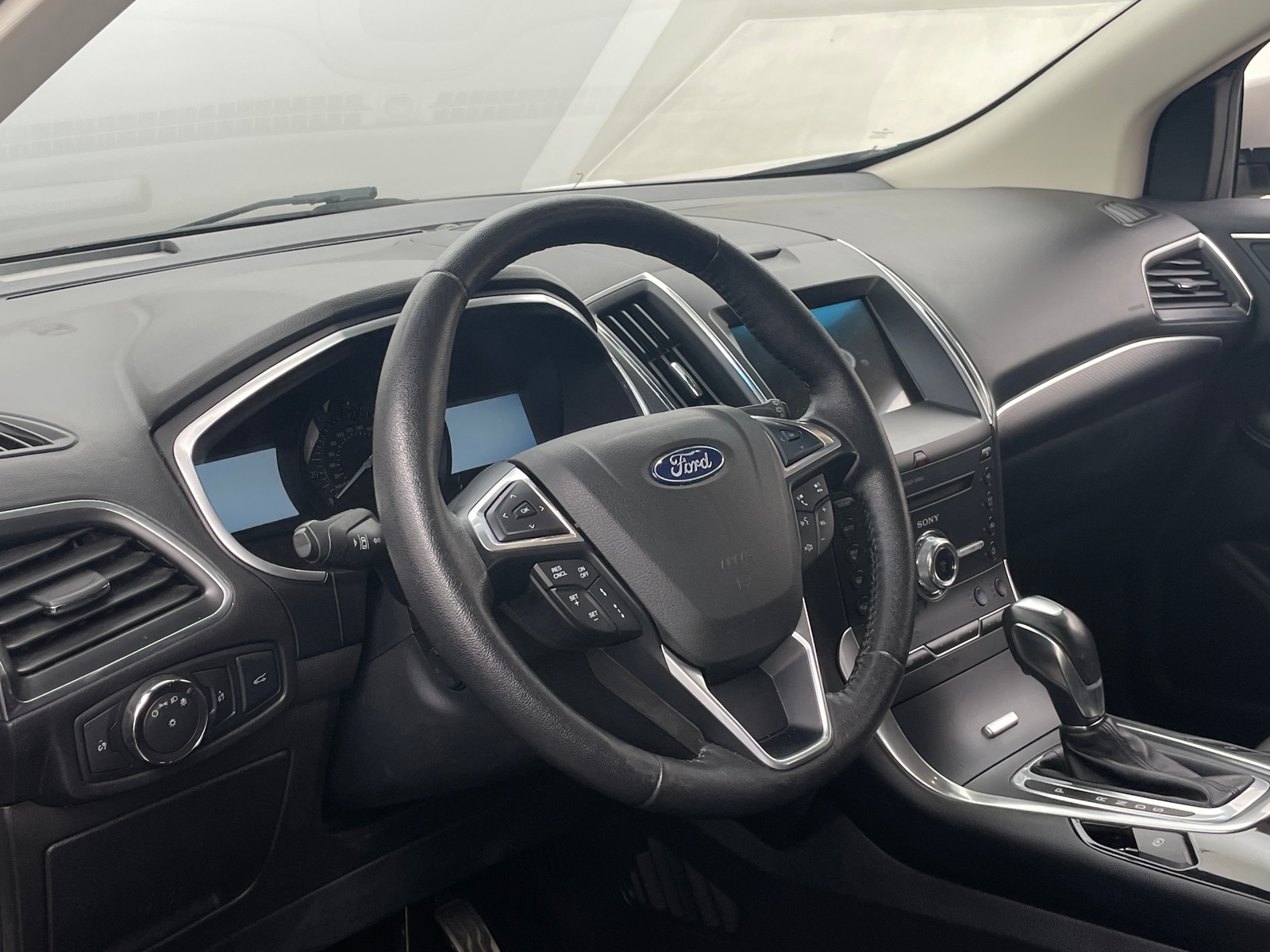 Thumbnail: 2018 Ford Edge - 5