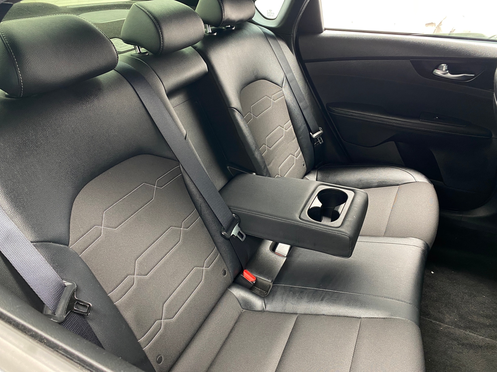 Thumbnail: 2020 Kia Forte - 6